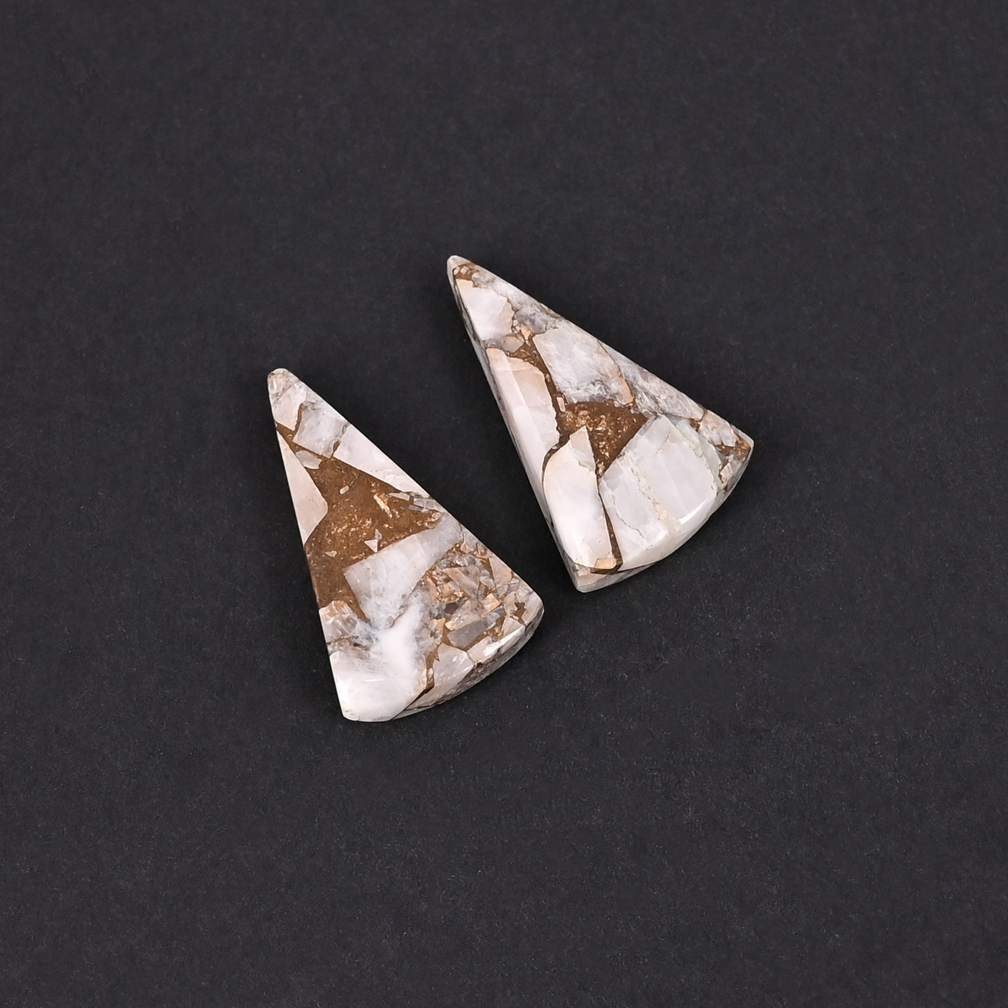 White Calcite Copper 157 Carat 20x12mm Fancy Cabochon Shape Loose Gemstone