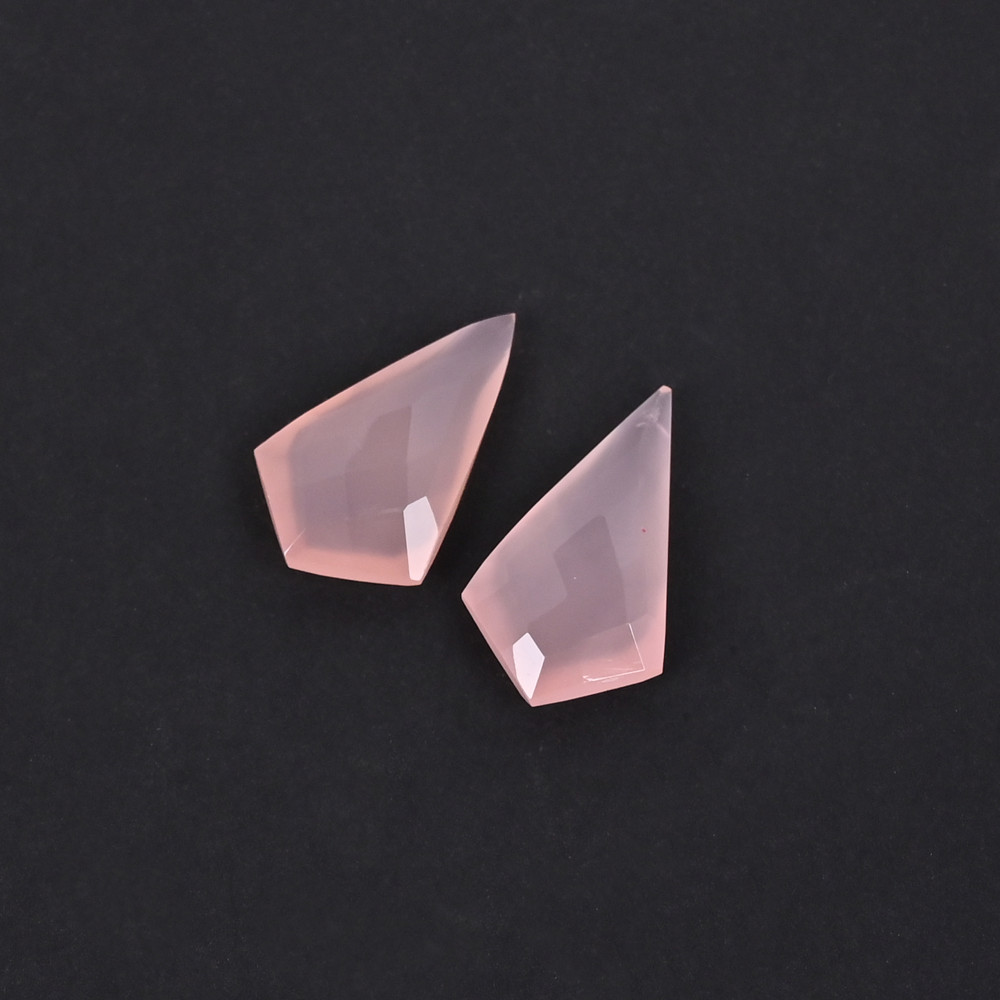 Image of Natural Rose Quartz 11.6 Carat (1 Pair Weight) 20x12mm Kite Shape Loose Gemstone