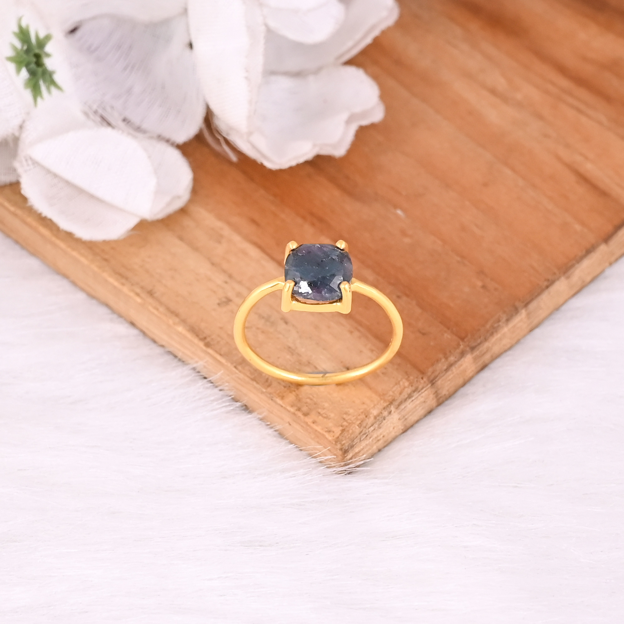 Emerald Corundum Gemstone Solid 925 Sterling Silver Yellow Gold Plated Handmade Designer Ring
