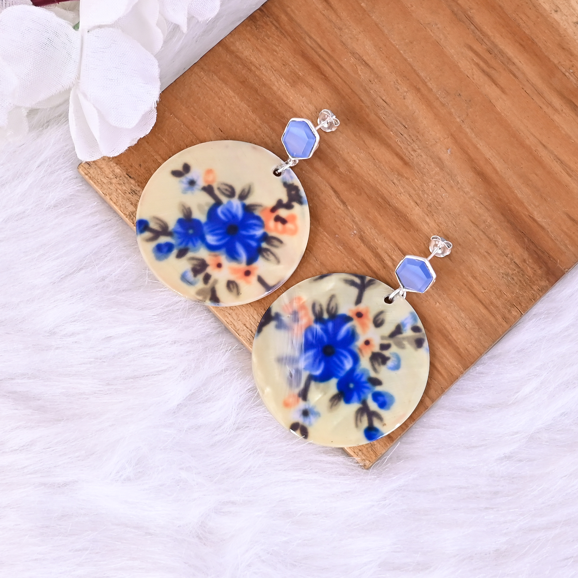 Blue Catseye Mother of Pearl Resin Art Dangle Earring 925 Sterling Silver