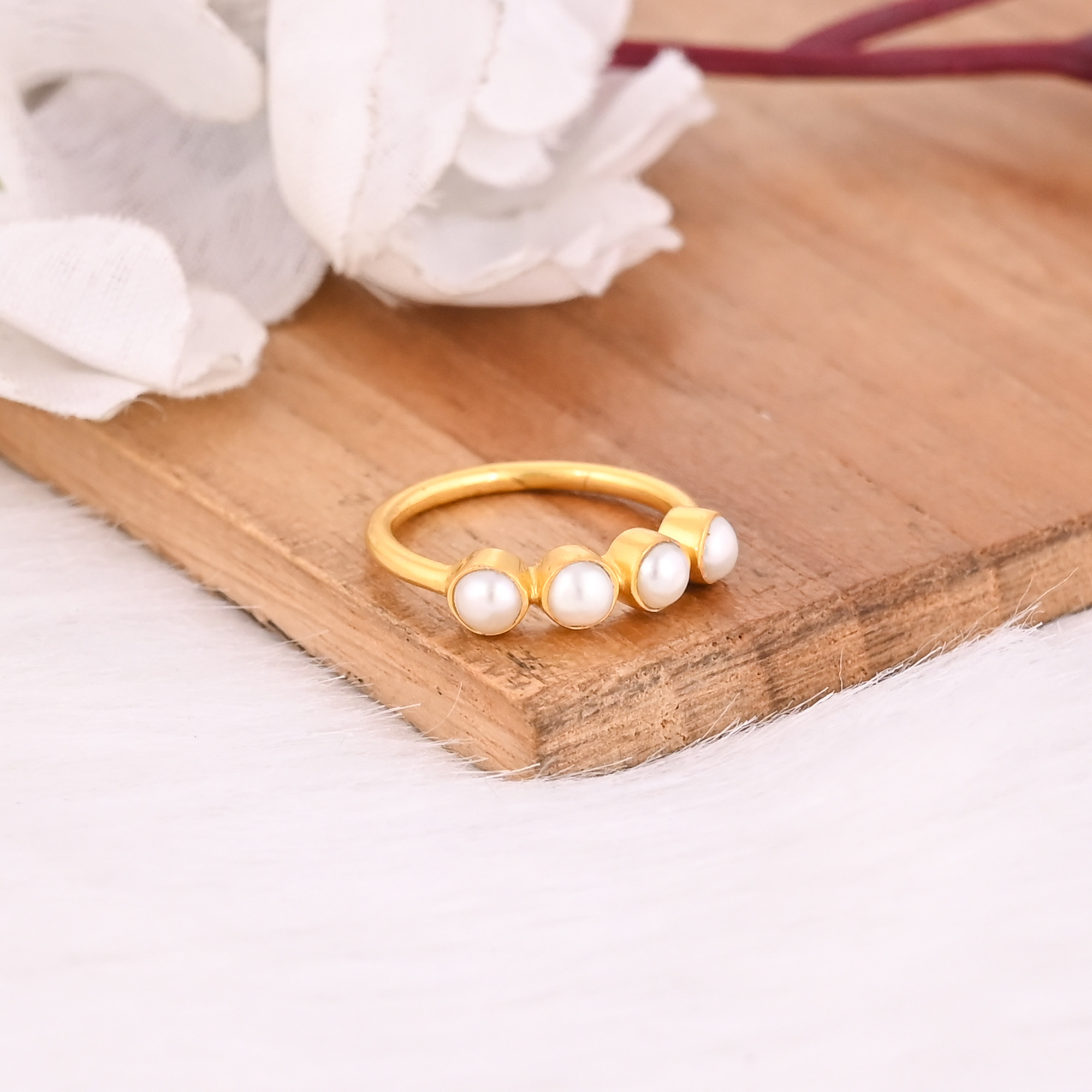 Natural White Pearl Round Gemstone Solid 925 Sterling Silver Yellow Gold Plated Eternity Band Handmade Ring