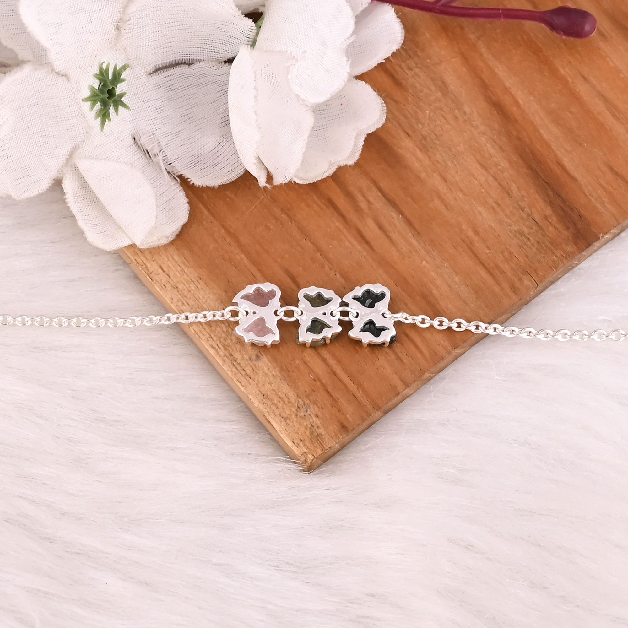 New Trending 925 Silver Natural Bio Tourmaline Gemstone Pendant Necklace for Women Custom Design Jewelry Supplier