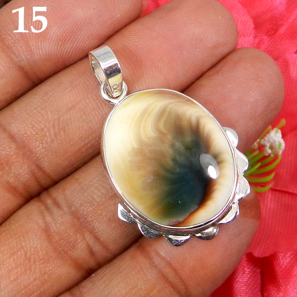 Green Shiva Eye 925 Sterling Silver Designer Bezel Set Pendant