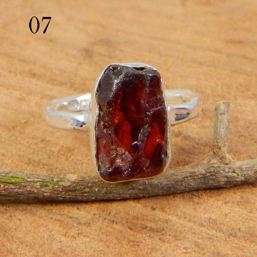 Hot Selling Natural Rough Garnet Gemstone Ring Metaphysical Gemstone Ring Solid 925 Sterling Silver Ring Healing Ring