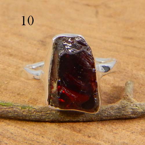 Hot Selling Natural Rough Garnet Gemstone Ring Metaphysical Gemstone Ring Solid 925 Sterling Silver Ring Healing Ring