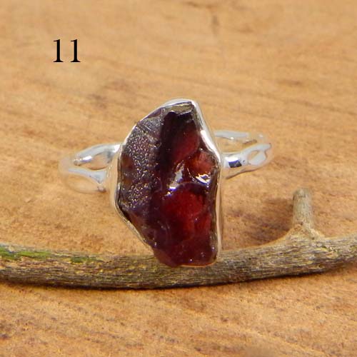 Hot Selling Natural Rough Garnet Gemstone Ring Metaphysical Gemstone Ring Solid 925 Sterling Silver Ring Healing Ring