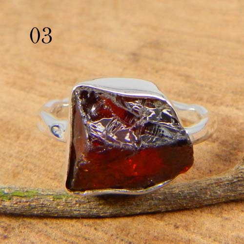 Hot Selling Natural Rough Garnet Gemstone Ring Metaphysical Gemstone Ring Solid 925 Sterling Silver Ring Healing Ring