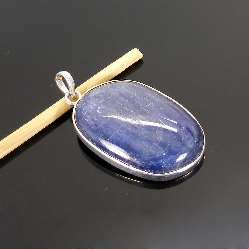 Natural Blue Kyanite 925 Sterling Silver Bezel Set Pendant