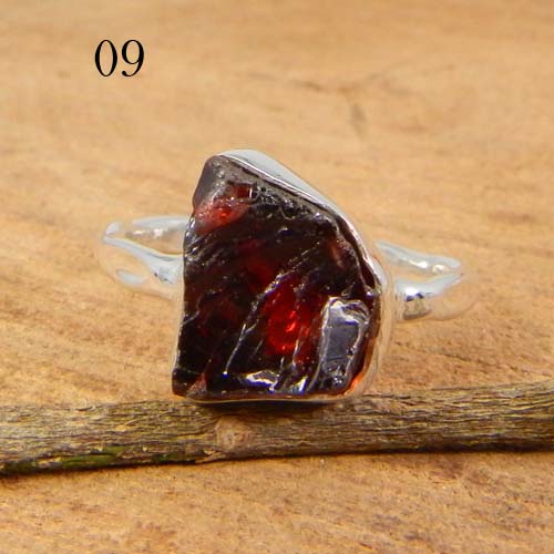 New Designer Collection Natural Rough Garnet Gemstone Ring Solid 925 Sterling Silver Ring Charm Statement Ring