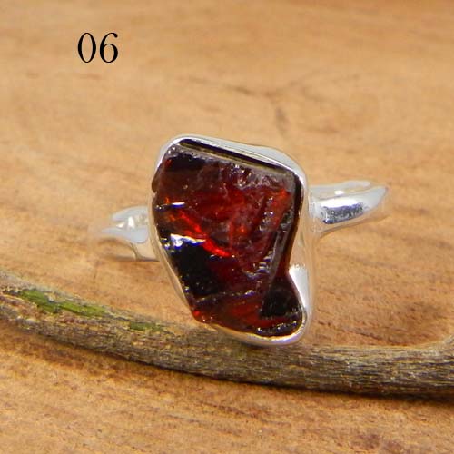 New Designer Collection Natural Rough Garnet Gemstone Ring Solid 925 Sterling Silver Ring Charm Statement Ring