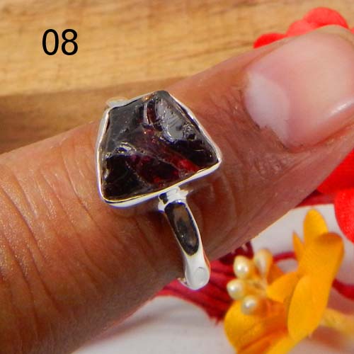 Newest Selling Rough Garnet Gemstone Ring Solid 925 Sterling Silver Ring Bohemian Handmade Bezel Ring