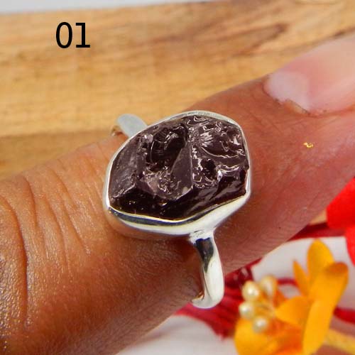 Newest Selling Rough Garnet Gemstone Ring Solid 925 Sterling Silver Ring Bohemian Handmade Bezel Ring