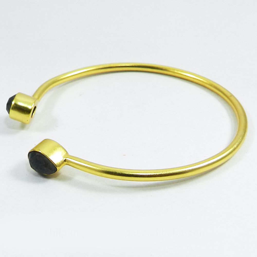 Sabrina Gemstone pear gold plated adjustable bracelet