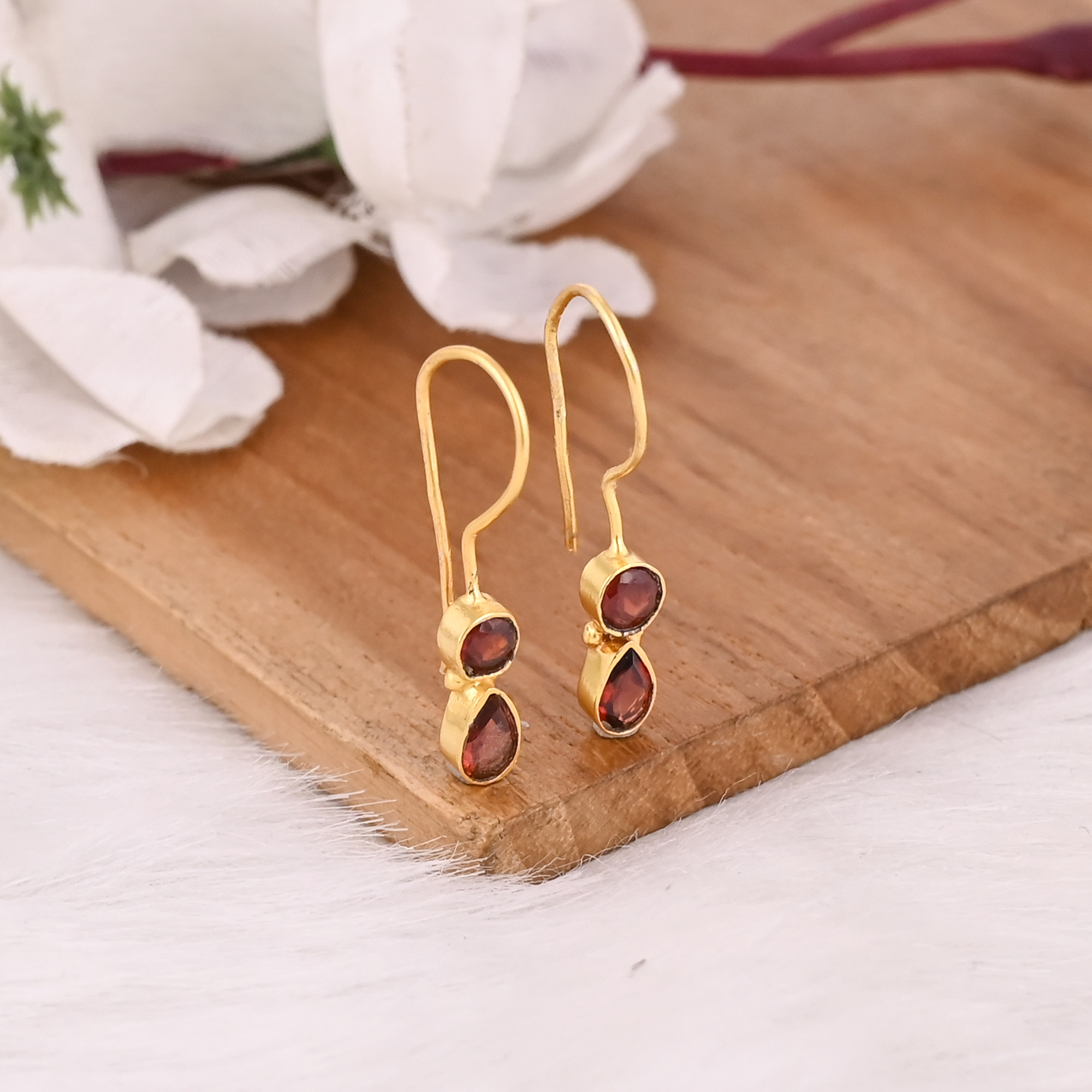 Minimalist Handmade 925 Sterling Silver Mozambique Garnet Drop Earrings for Women Lightweight Earrings Statement Jewelry Gift 50 pcs