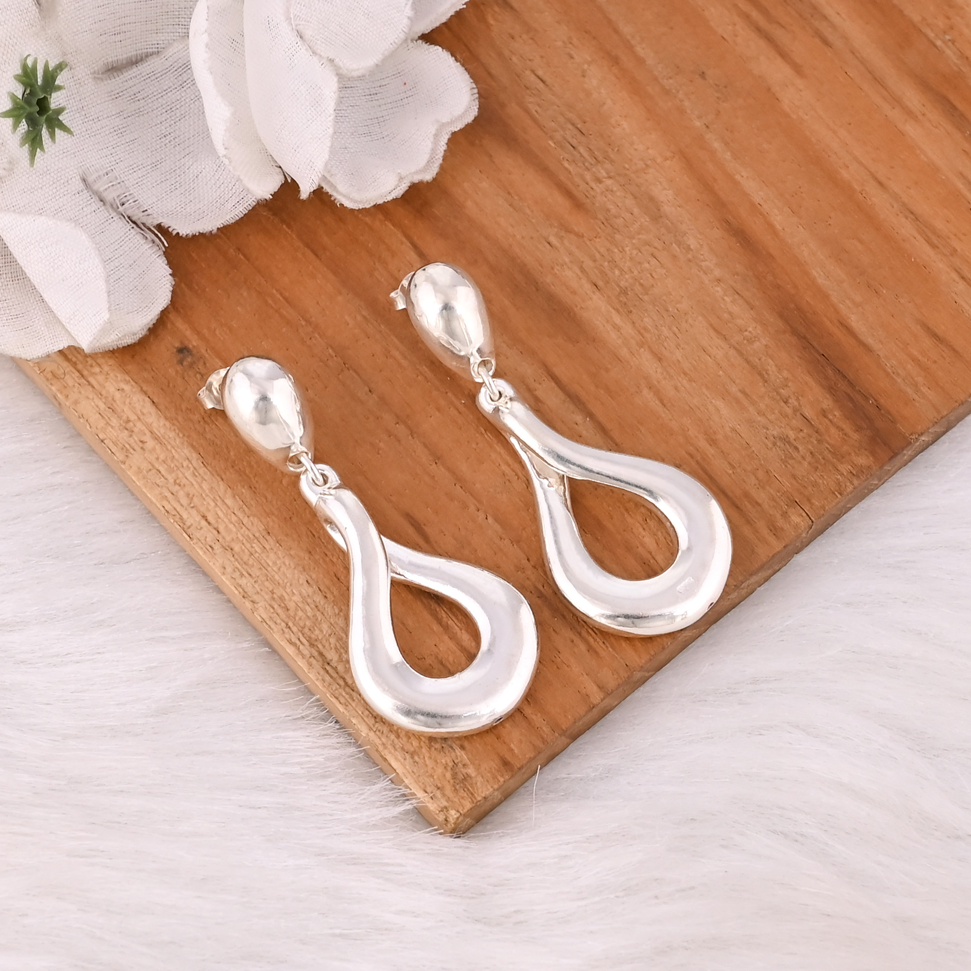 Awesome Elegant Vintage Style Jewelry 925 Sterling Silver Plain Dangle Studs Earring Wedding Party Gifts Statement Jewelry