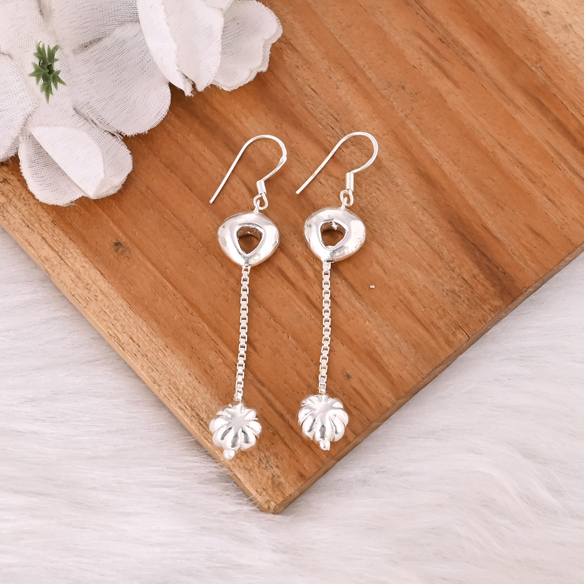 Latest Ethnic Design Handmade 925 Sterling Silver Earring Customized Fine Jewelry Dangle Plain Silver Earring For Weddings