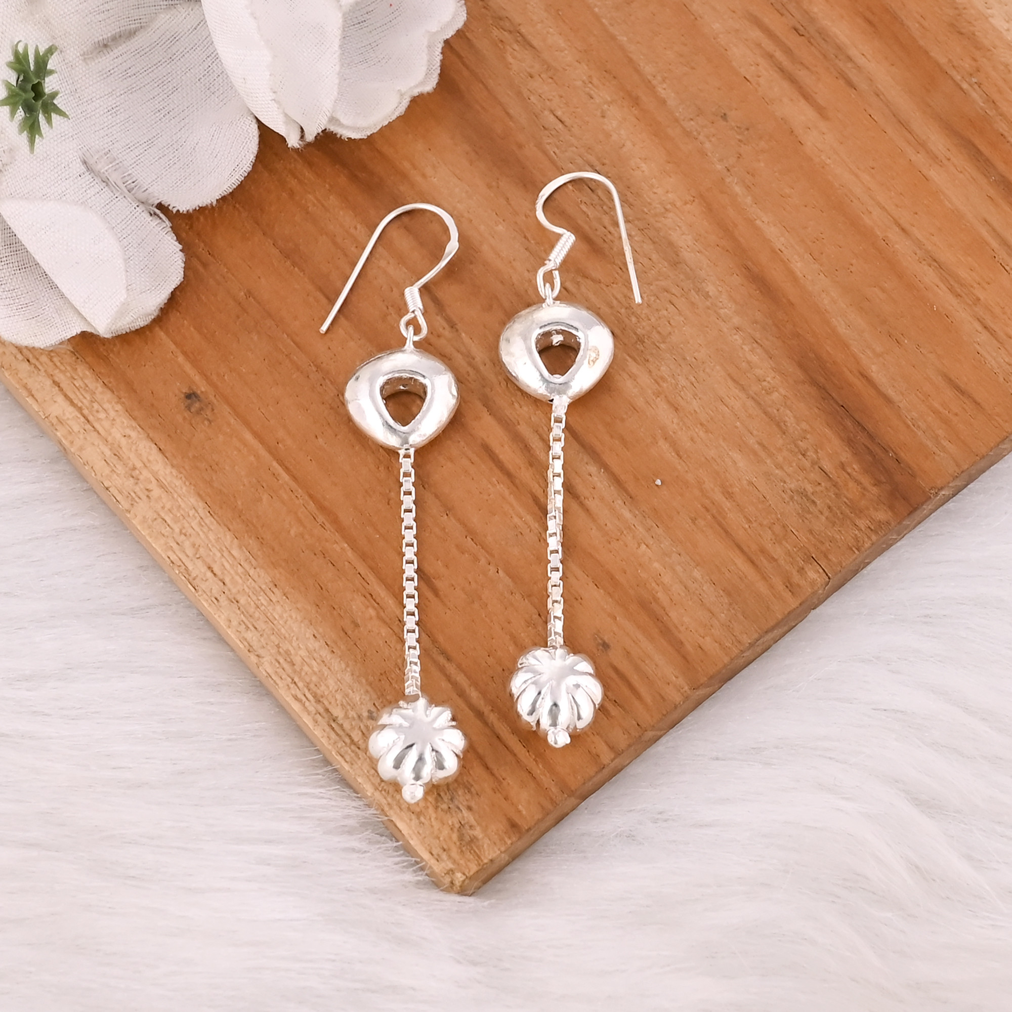 Latest Ethnic Design Handmade 925 Sterling Silver Earring Customized Fine Jewelry Dangle Plain Silver Earring For Weddings