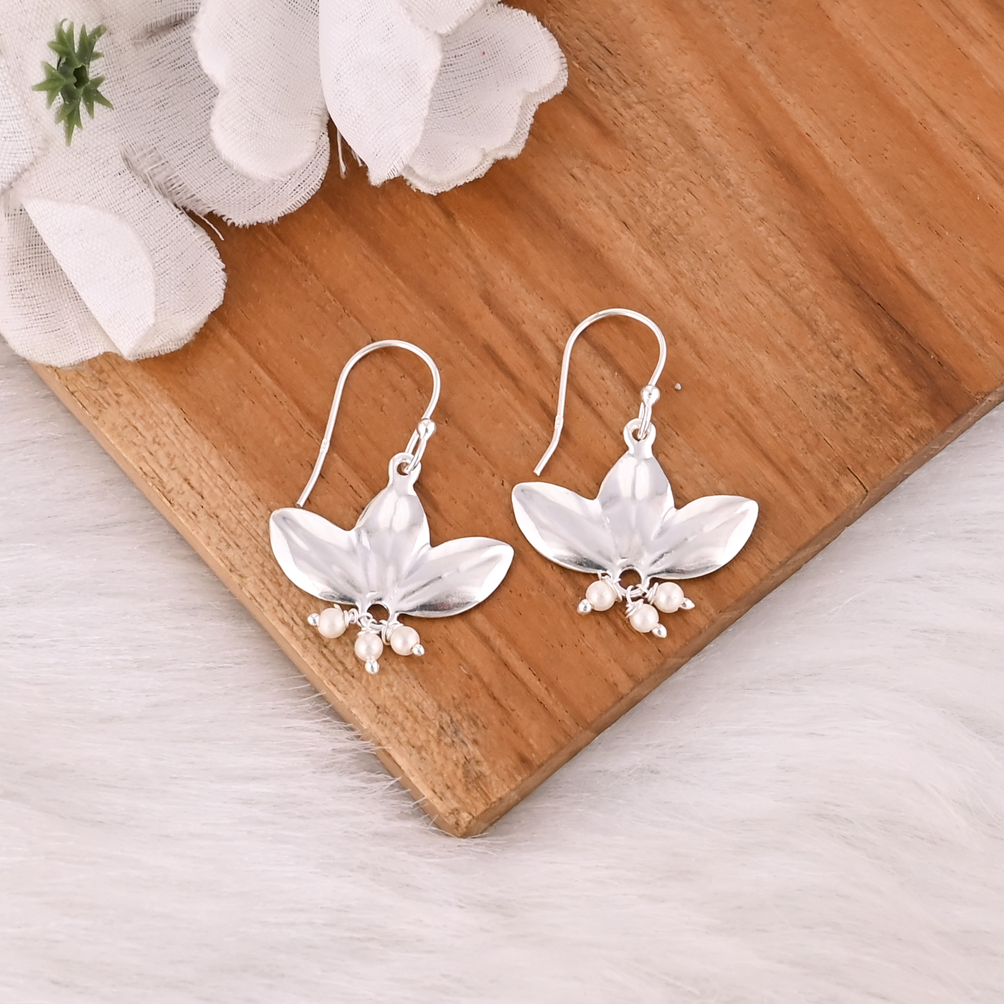 Plain Silver Jewellery 925 Fine Sterling Silver Earrings Jewelry Wholesaler Lotus Designer Dangle Earring For Girls