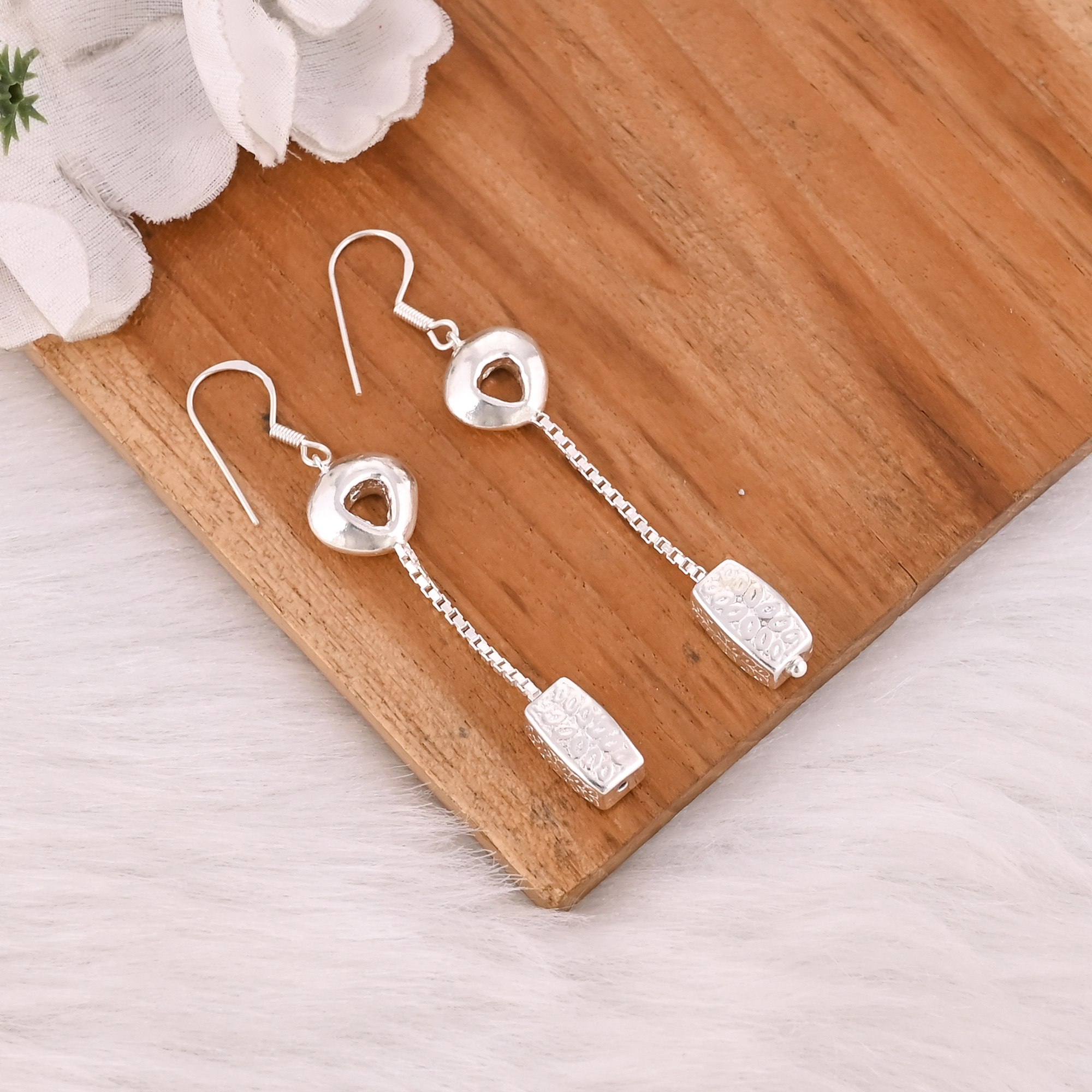 Best Selling New Design 925 Sterling Silver Unique Design Dangle Earrings for Wedding Anniversary Handmade Plain Silver Jewelry