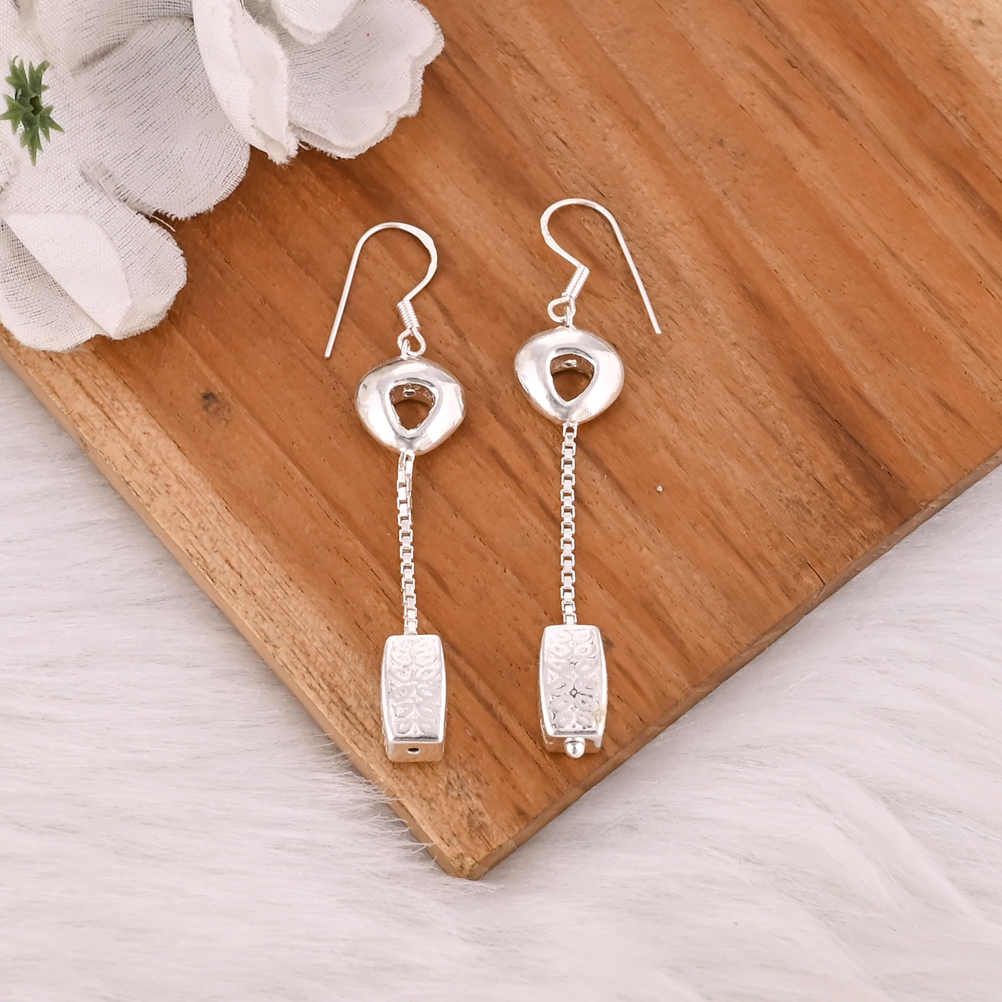 Best Selling New Design 925 Sterling Silver Unique Design Dangle Earrings for Wedding Anniversary Handmade Plain Silver Jewelry