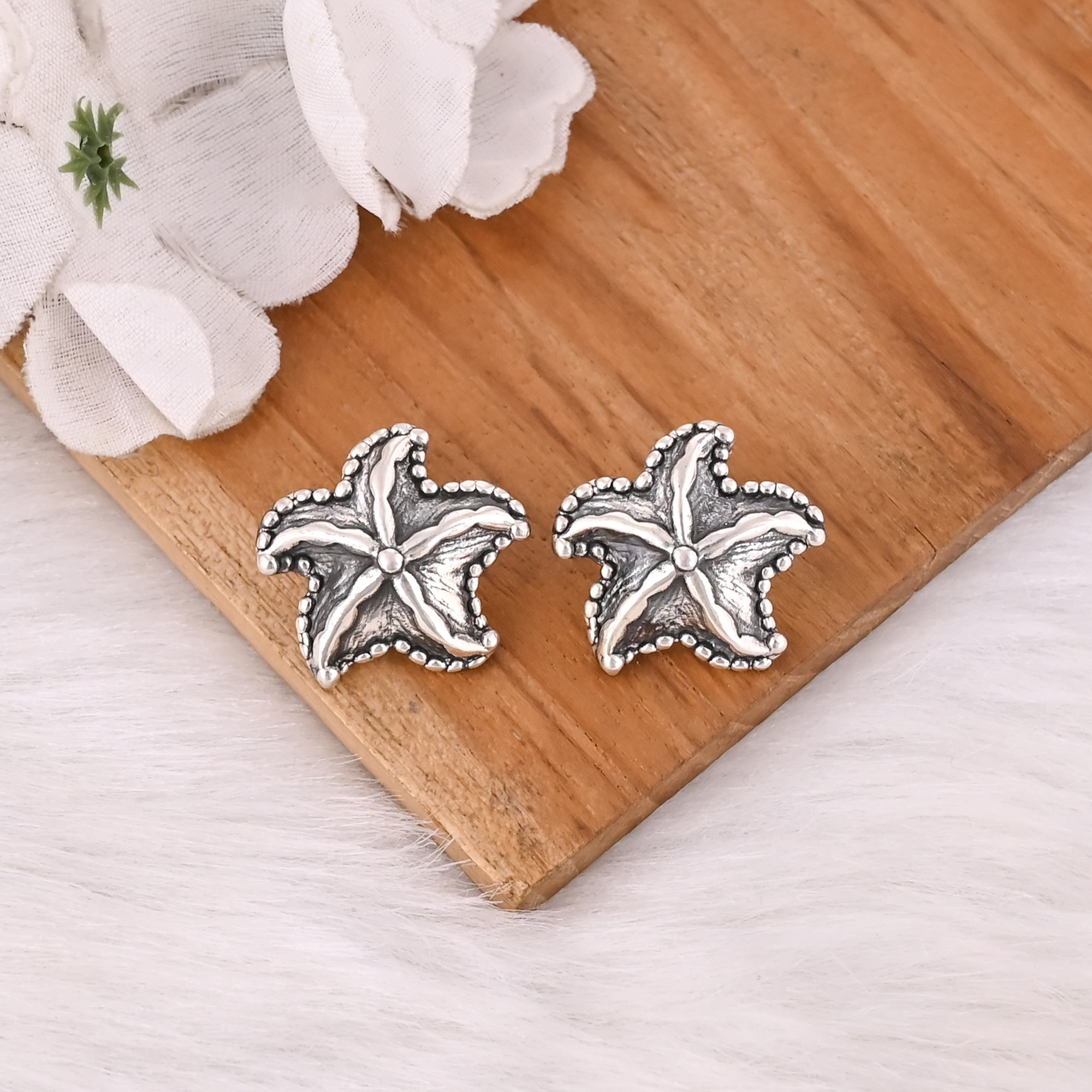 Plain Silver Jewellery 925 Fine Sterling Silver Star Design Oxidized Earrings Jewelry Wholesaler Textured Studs Earring For Her