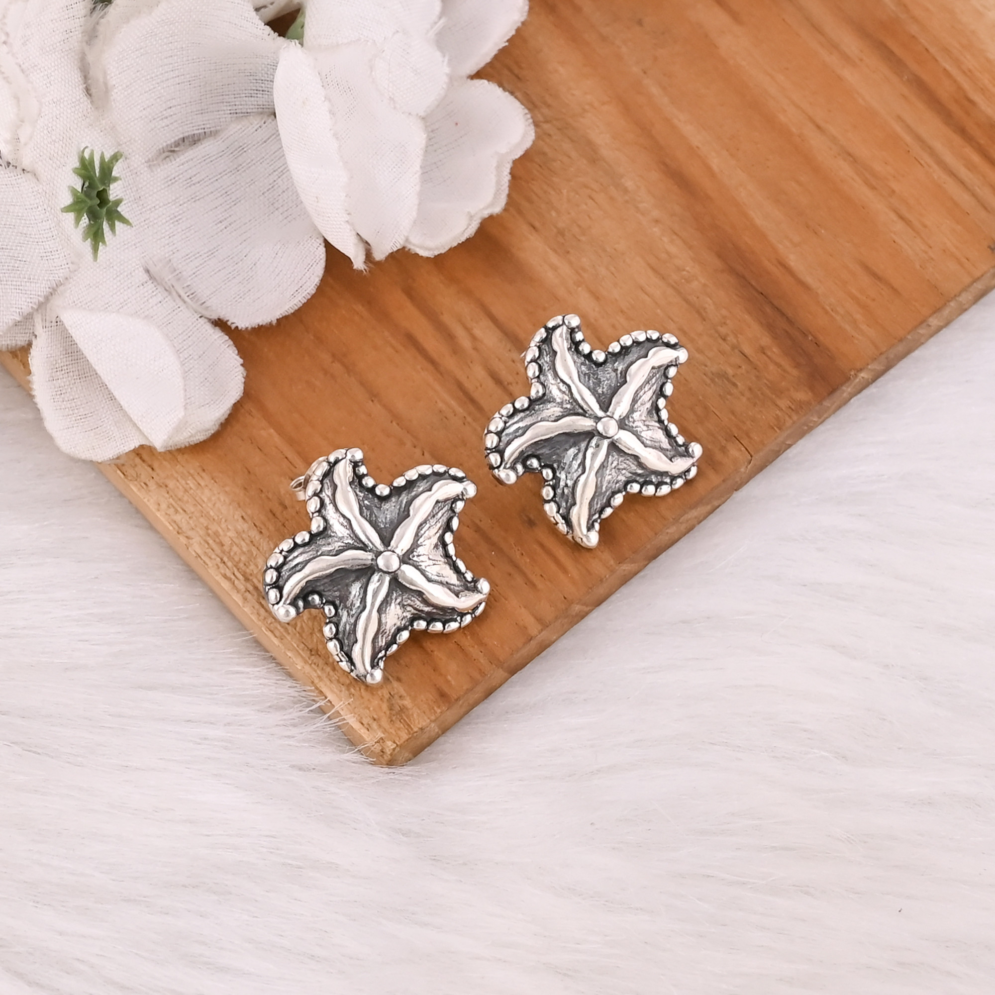 Plain Silver Jewellery 925 Fine Sterling Silver Star Design Oxidized Earrings Jewelry Wholesaler Textured Studs Earring For Her