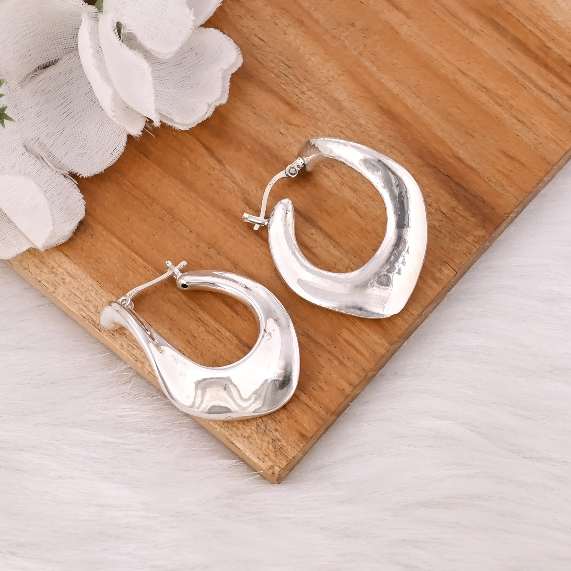 Customized 925 Sterling Silver Minimalist 30mm Solid Hoop Earrings For Women Perfect Wedding Gift Good Quality Fashion
