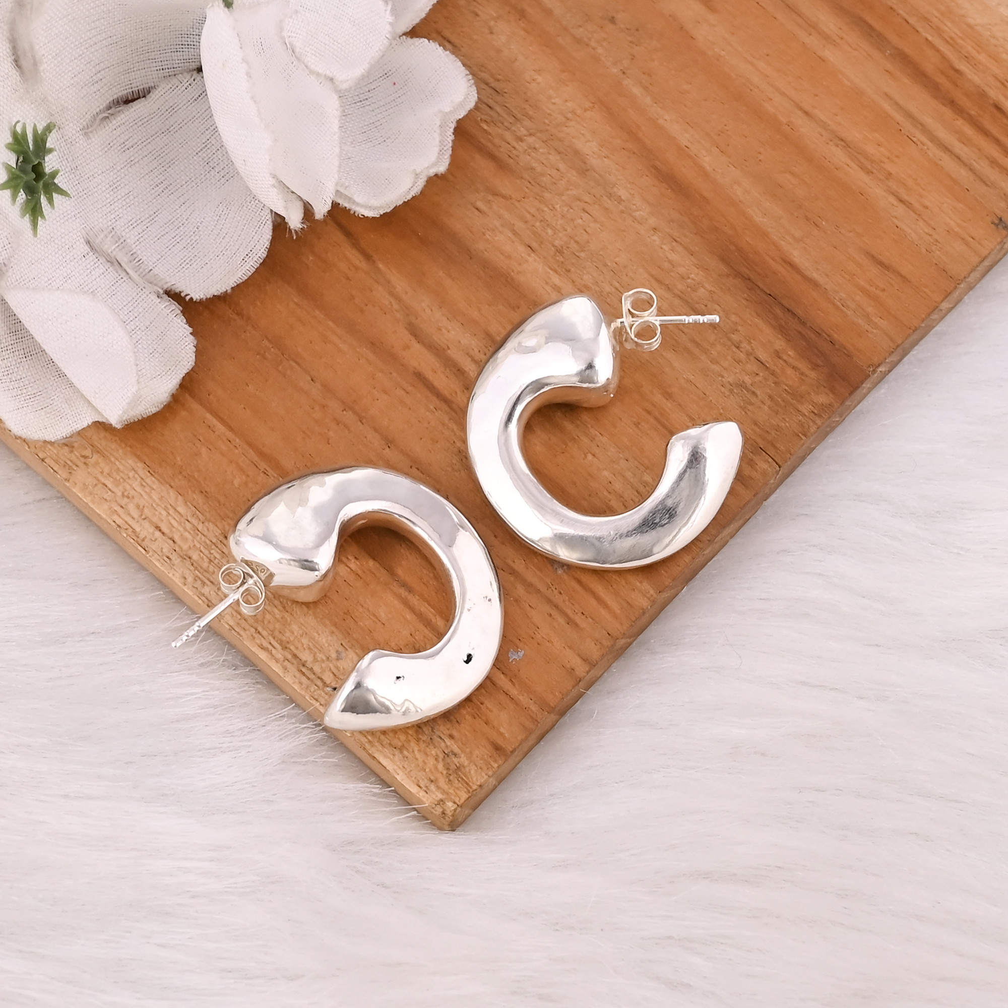 Customized 925 Sterling Silver Minimalist 20mm Solid Hoop Earrings for Women Perfect Wedding Gift Good Quality Fashion