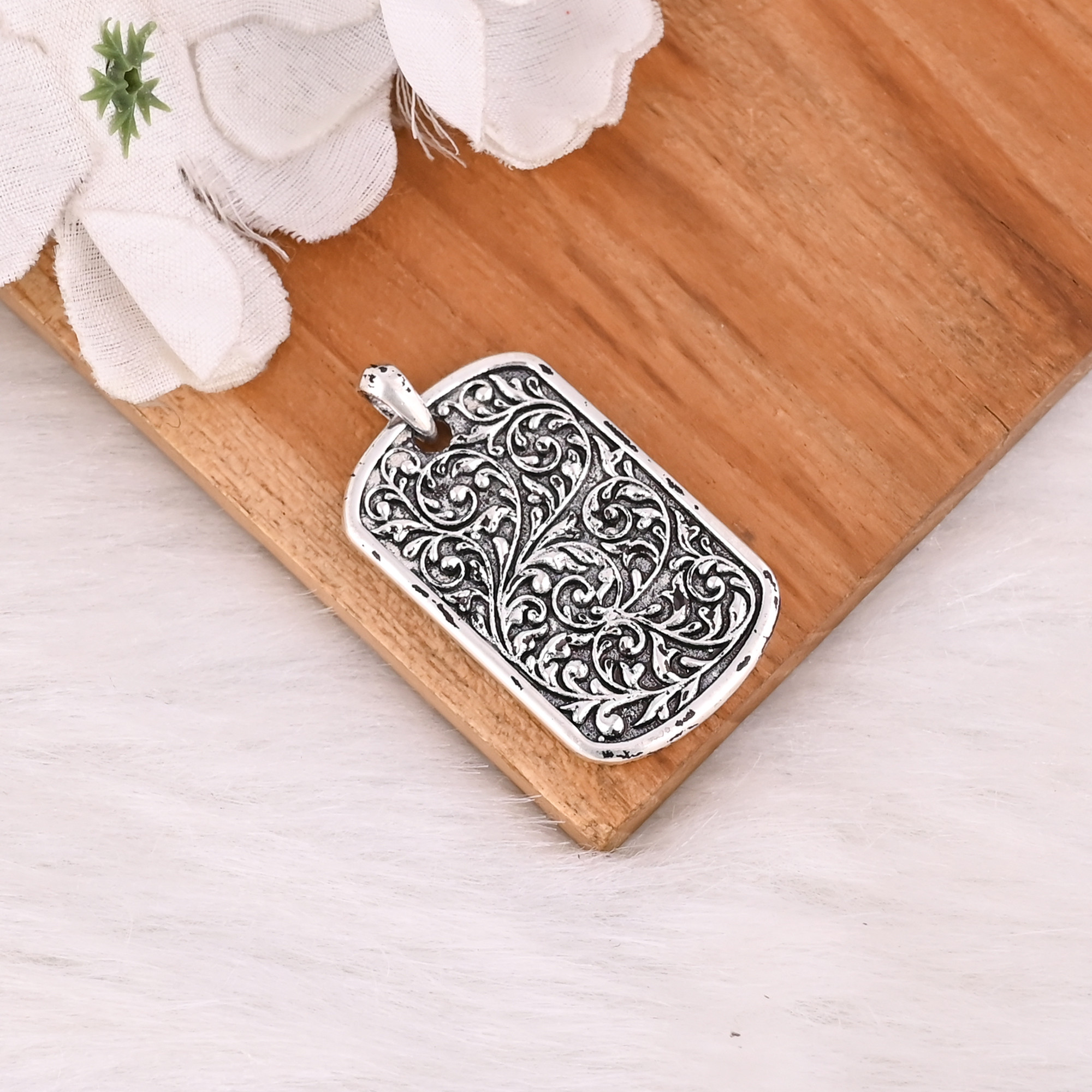 High Quality Boho Oxidized Pendant Jewelry Wholesale 925 Sterling Silver Classic Pendant Charm Jewelry