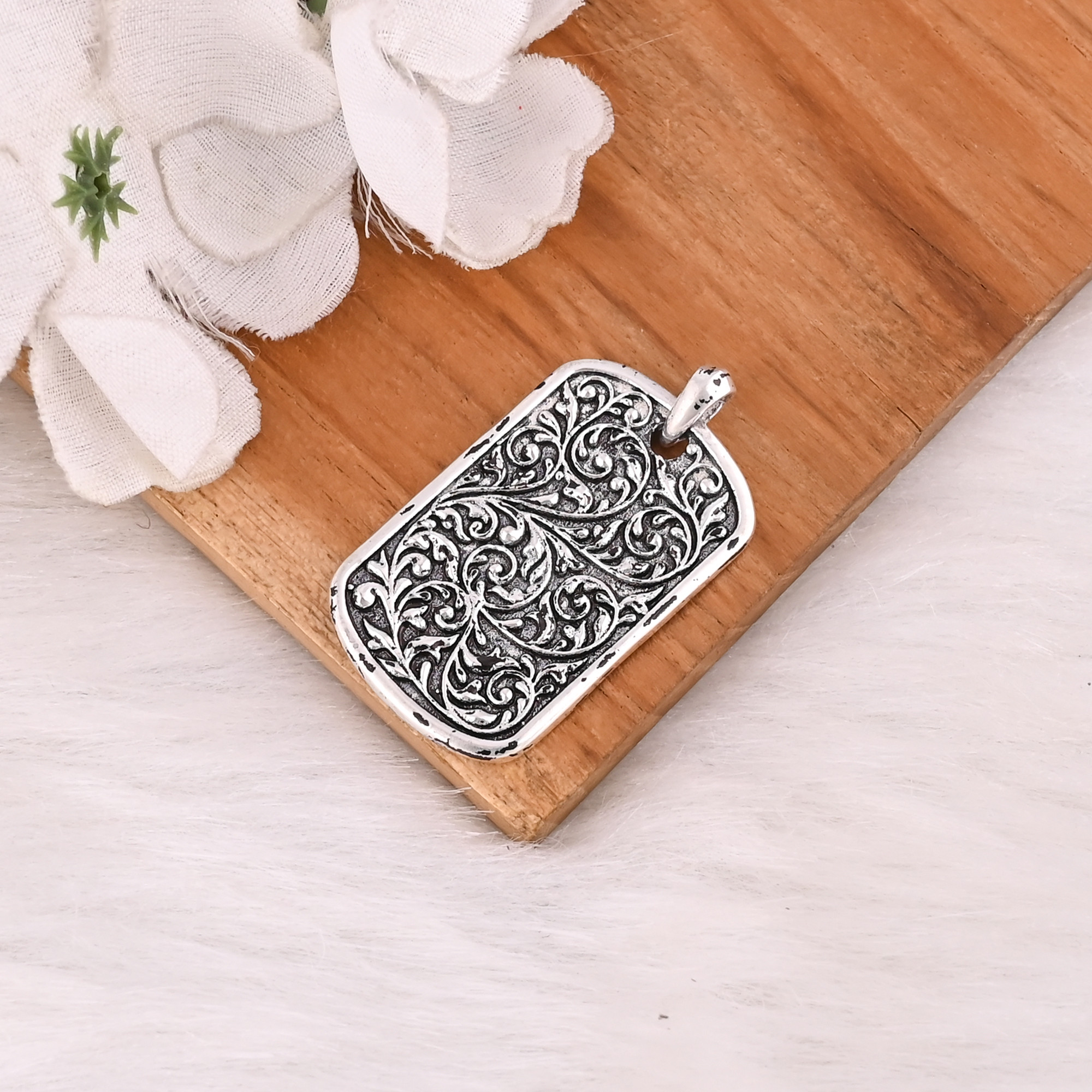 High Quality Boho Oxidized Pendant Jewelry Wholesale 925 Sterling Silver Classic Pendant Charm Jewelry
