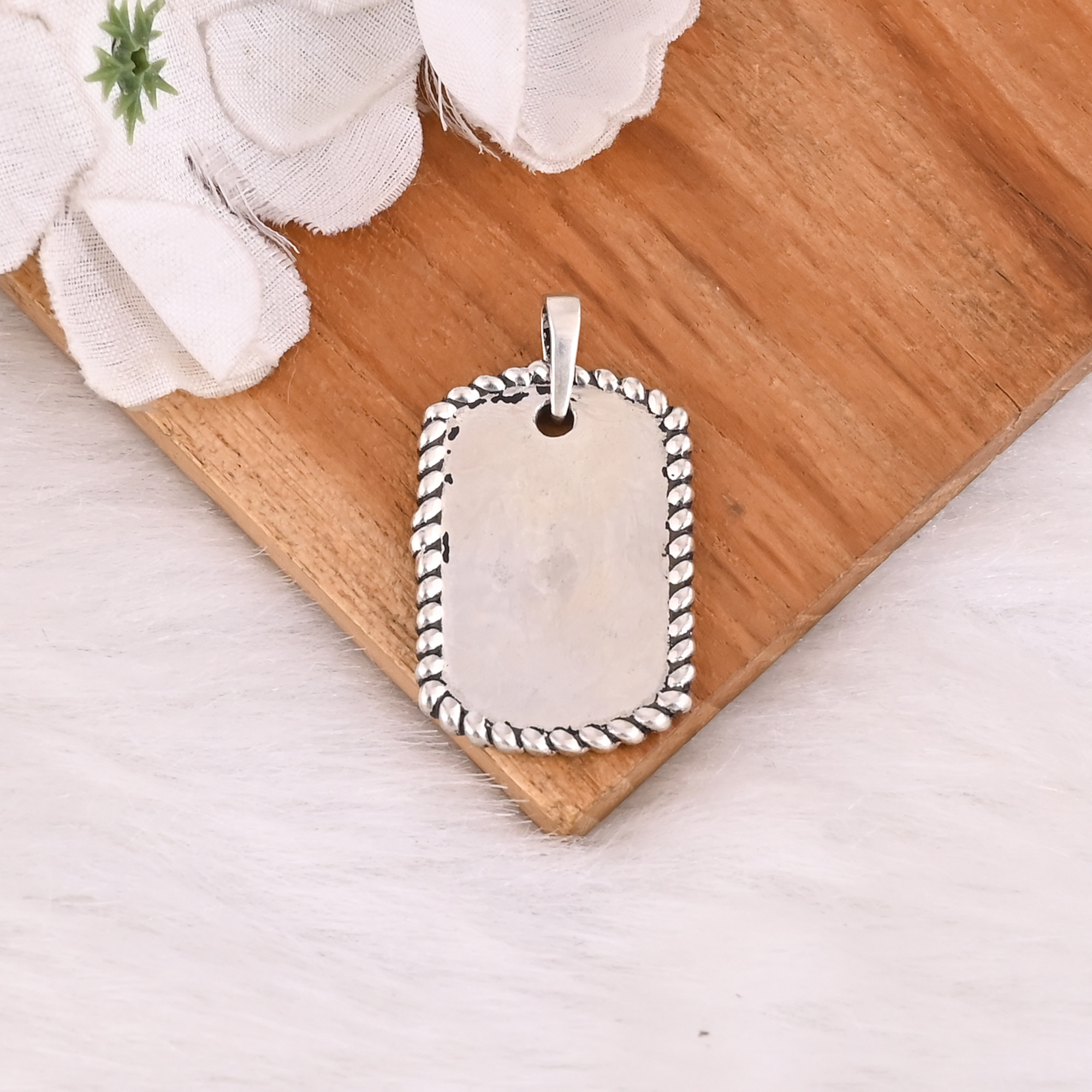 Best Selling 925 Sterling Silver Bohemian Pendant Necklace Custom Jewelry For Women Wholesale Manufacturer