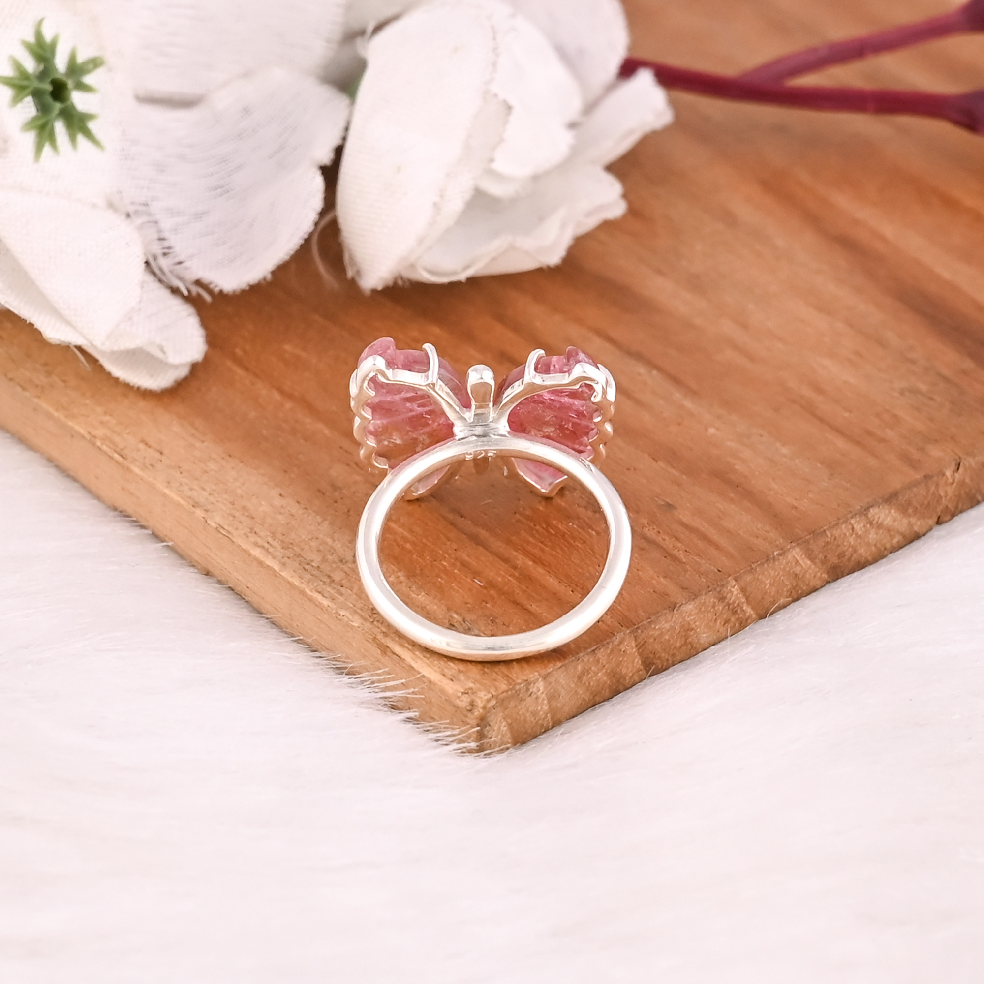 Wholesale 925 Sterling Silver Fine Jewelry Classic Style Bio Tourmaline Stone Ring with Natural Gemstone Carving Stone Ring