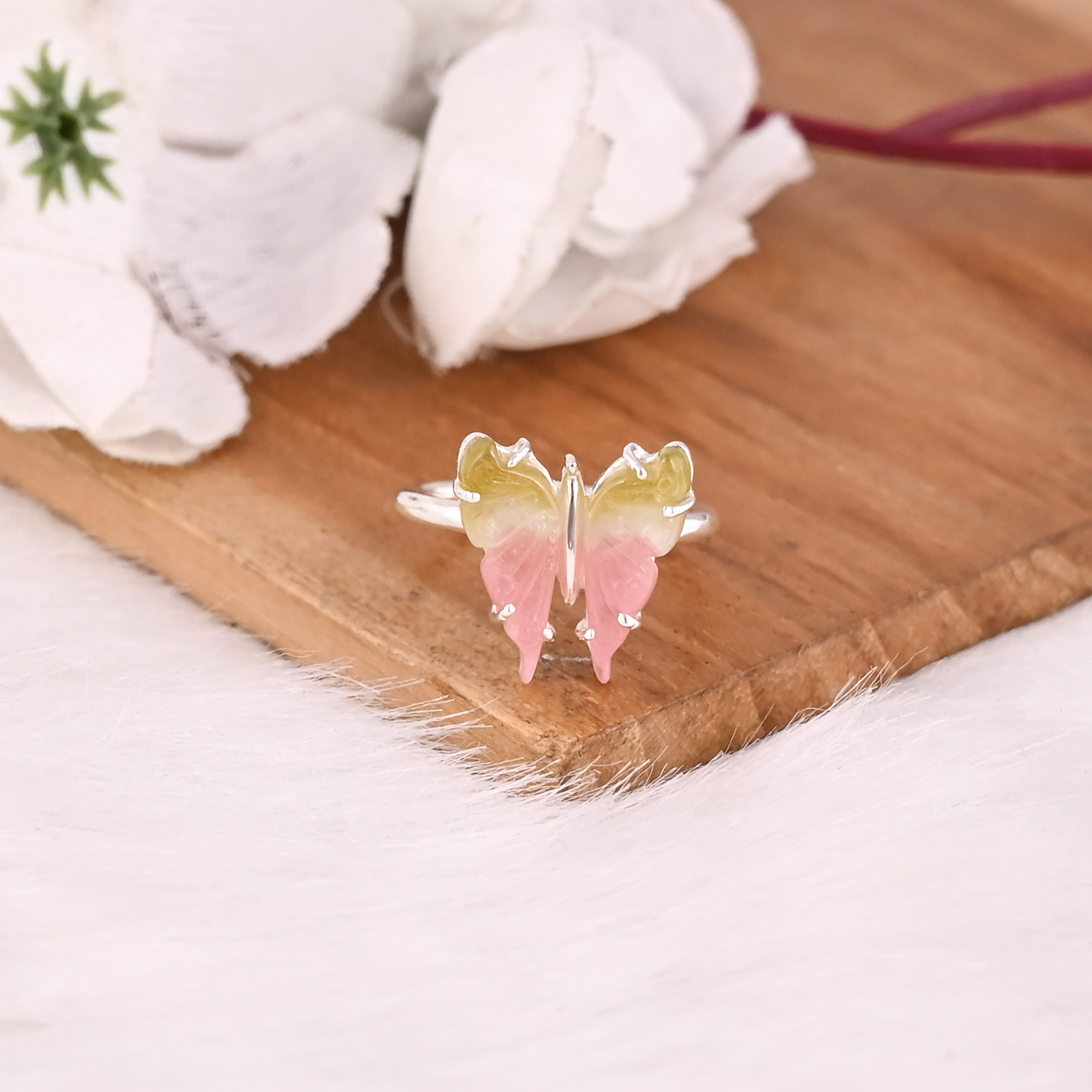 Wholesale 925 Sterling Silver Fine Jewelry Classic Style Bio Tourmaline Stone Ring with Natural Gemstone Butterfly Carving Ring