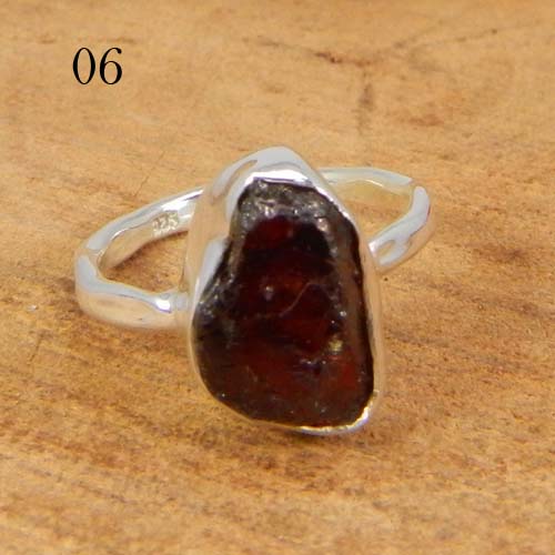 Solid 925 Sterling Silver Ring Natural Rough Garnet Gemstone Ring Tiny Band Ring Women Statement Ring Birthday Gift Ring