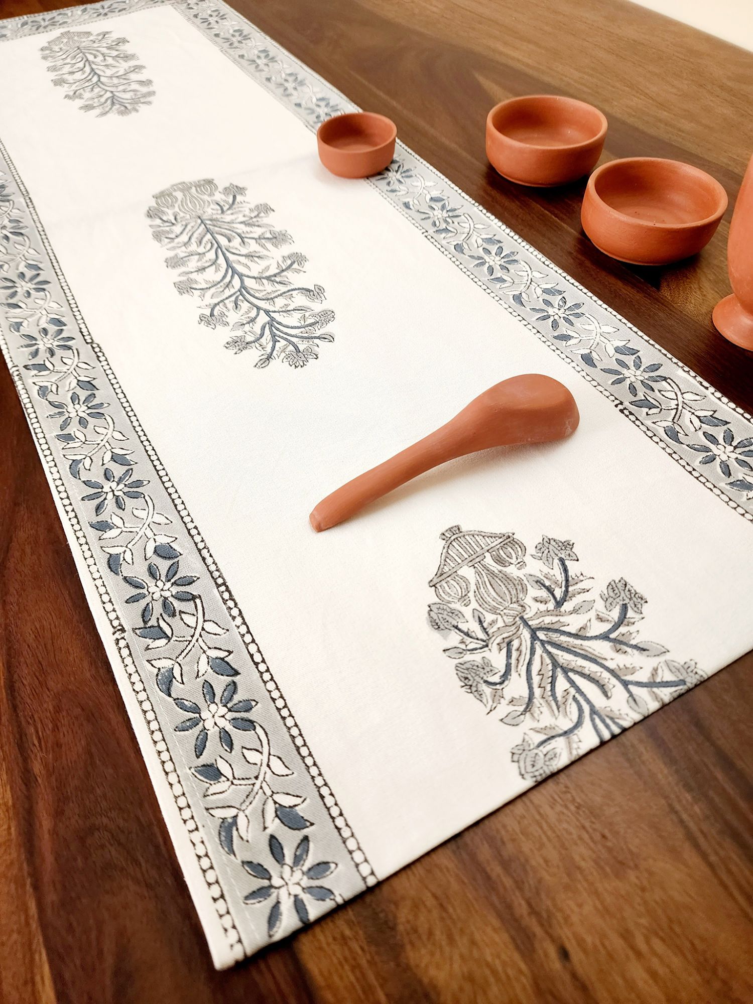 Naayaab Hand block Printed Canvas Cotton Table Runner Raga