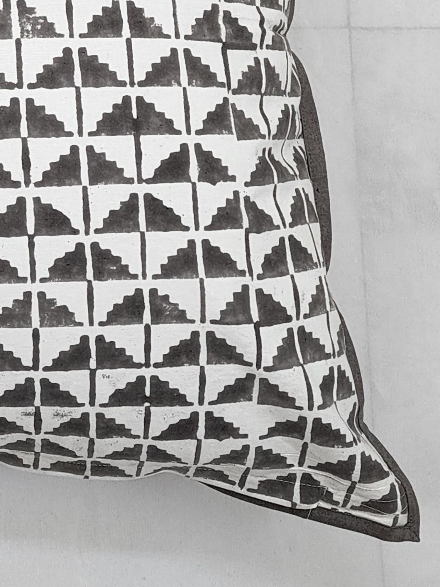 Pahluu Pure Cotton Reversible Hand Block Printed Cushion Cover 24x24 inch Grey White