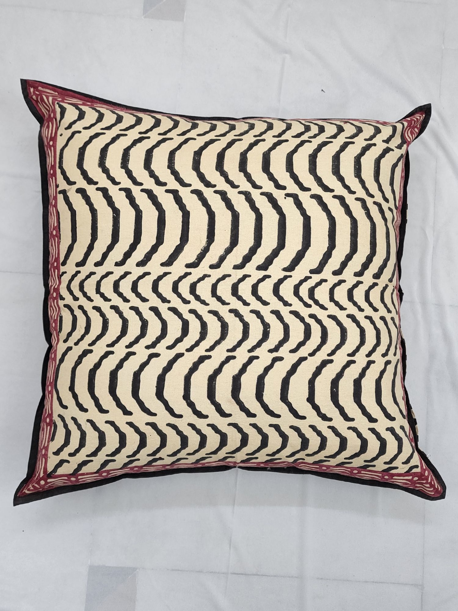 Pahluu Pure Cotton Reversible Hand Block Printed Cushion Cover 24x24 inch Black Red