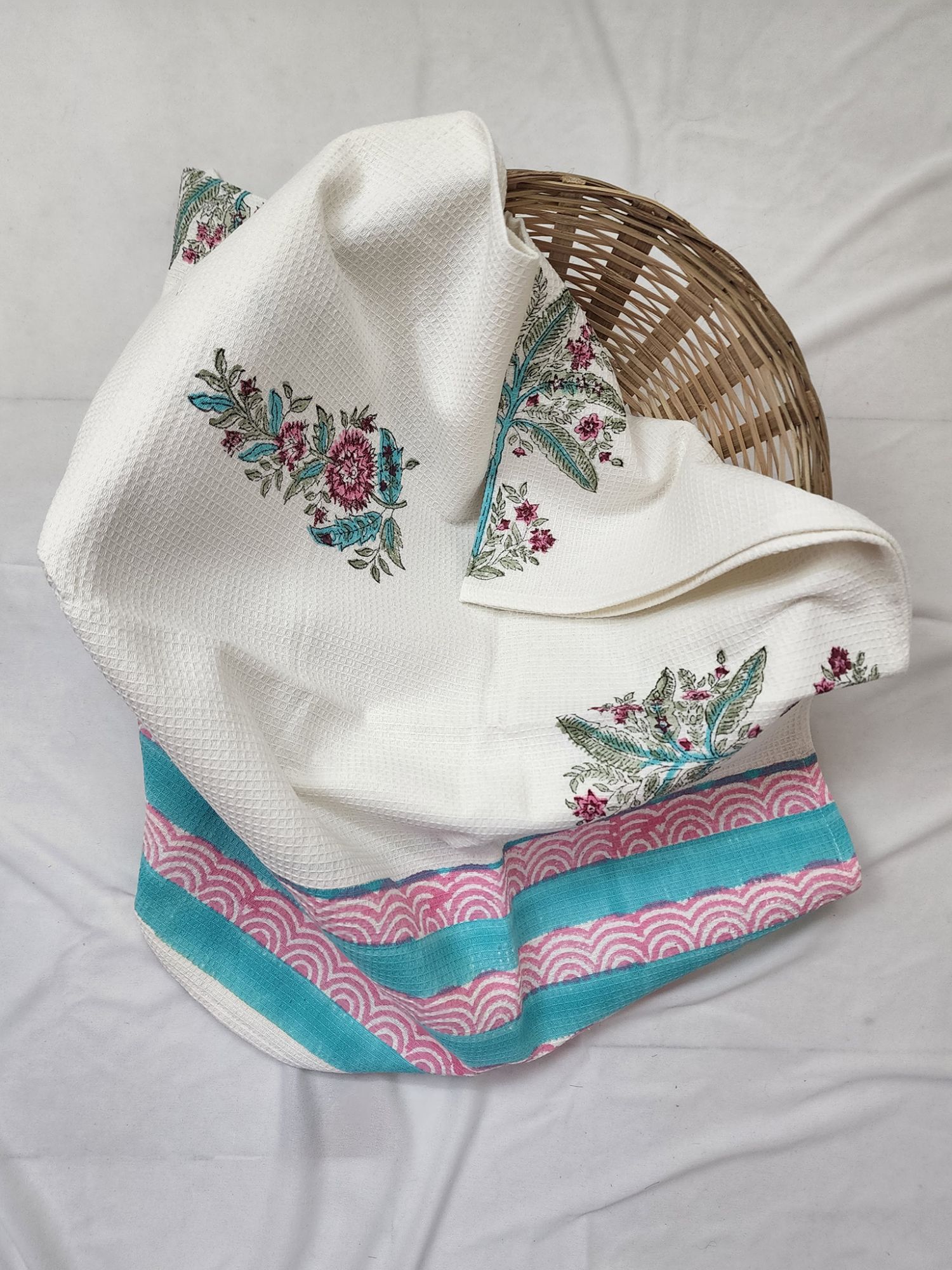 Biyoku Pure Cotton Hand Block Printed Bath Towel Electric Blue Pink Nariyal