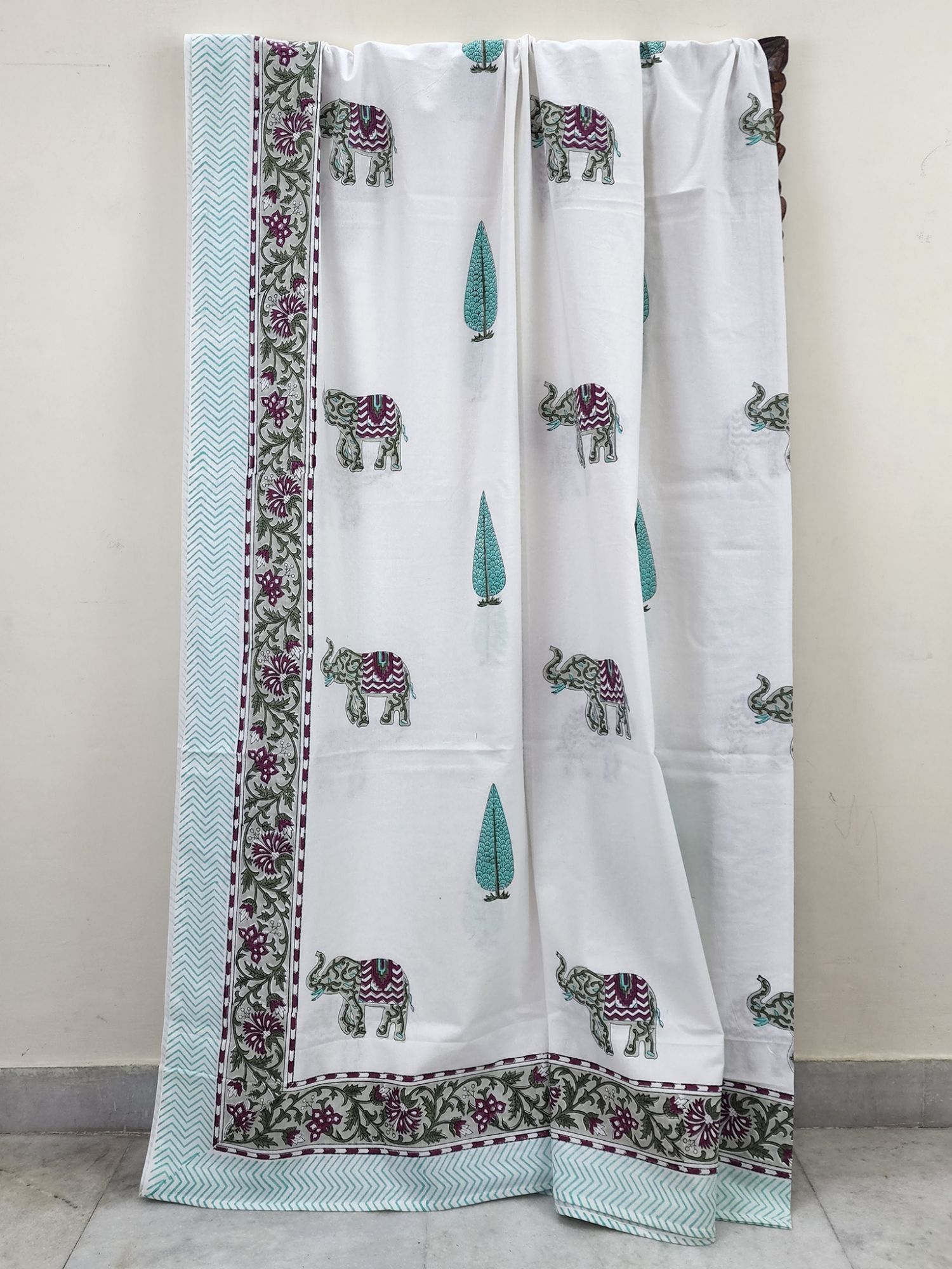 Shiro Yasashi Pure Cotton Hand block Printed Super Kingsize Bedsheet