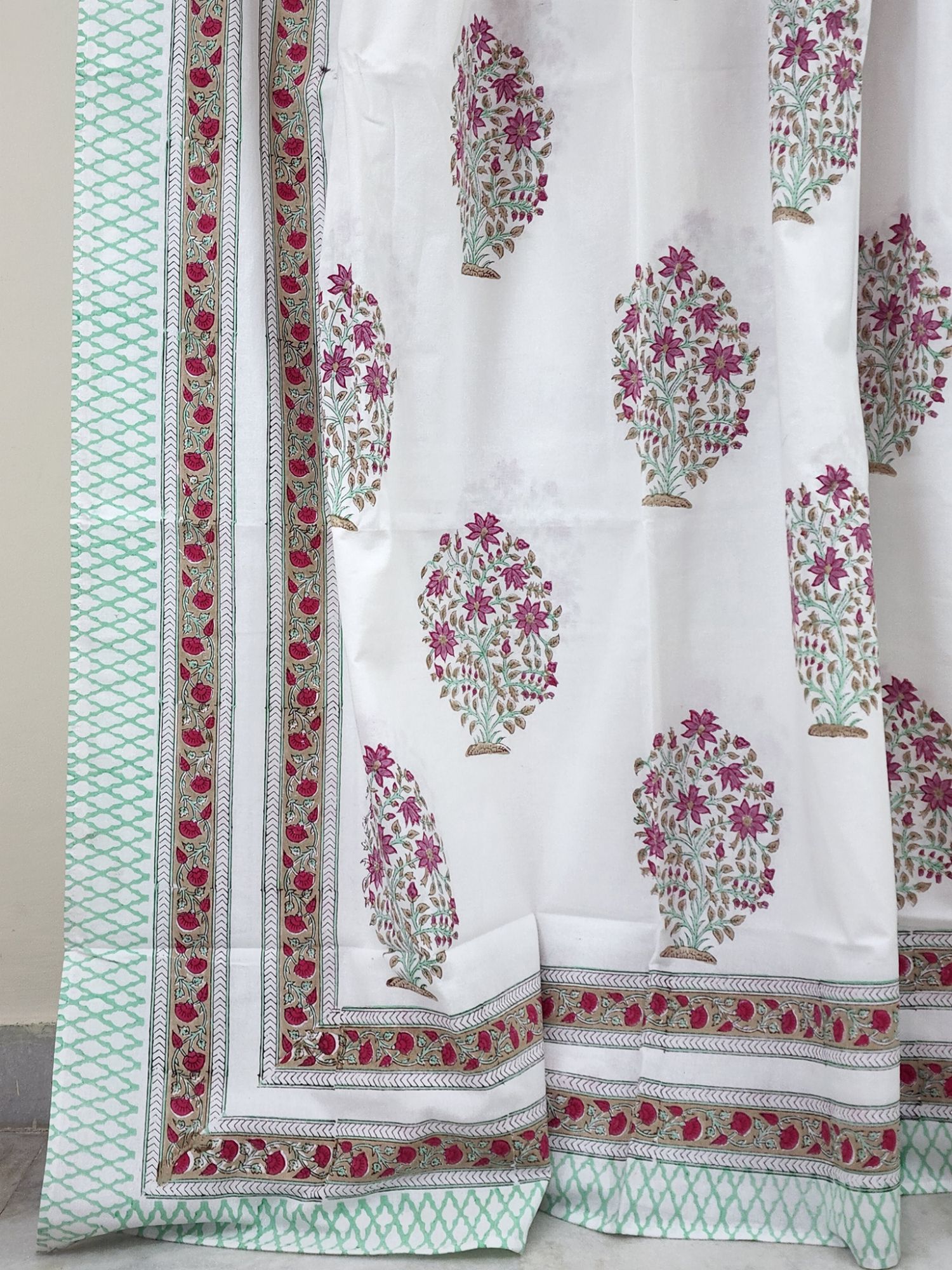 Shiro Yutaka Pure Cotton Hand block Printed Super Kingsize Bedsheet