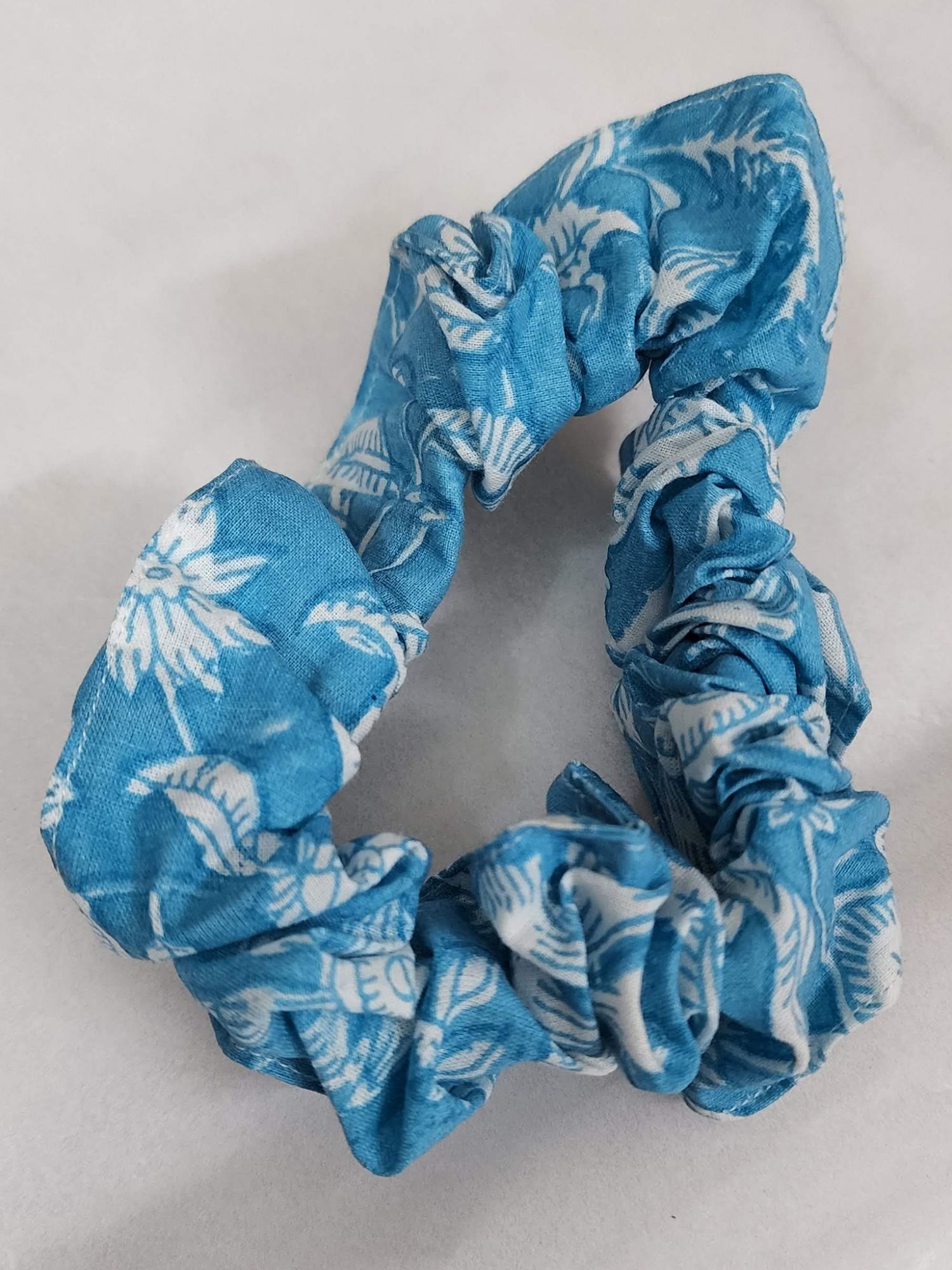 Tarangini Handblock Printed Scrunchies Blue White