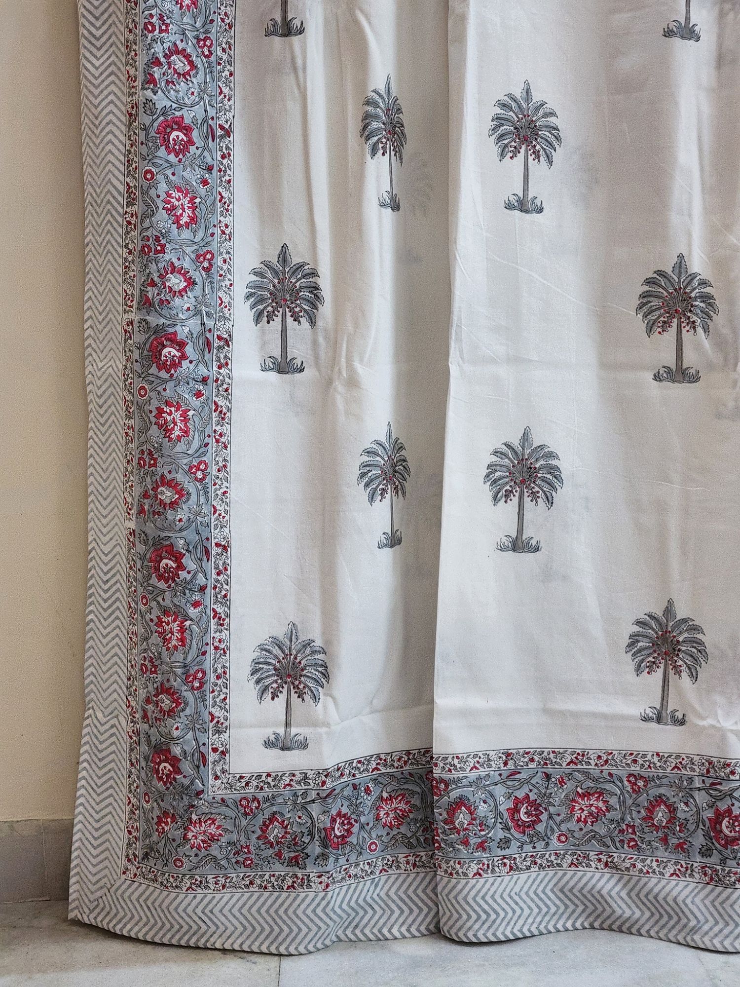 Shiro Yashinoki Pure Cotton Hand block Printed Super Kingsize Bedsheet