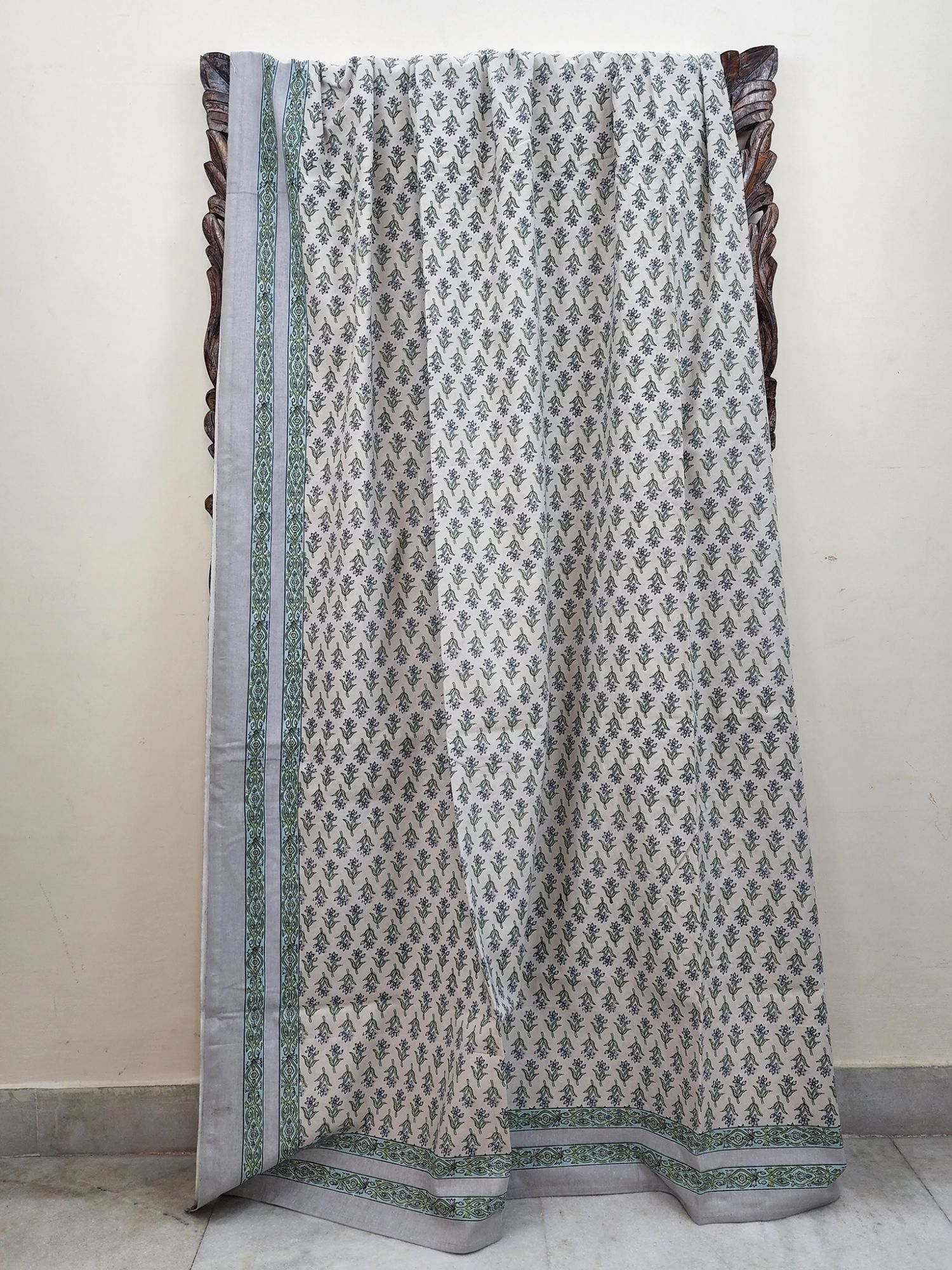 Zibaii Khbgaah Pure Cotton Handmade Artisanal Super Kingsize Bedsheet