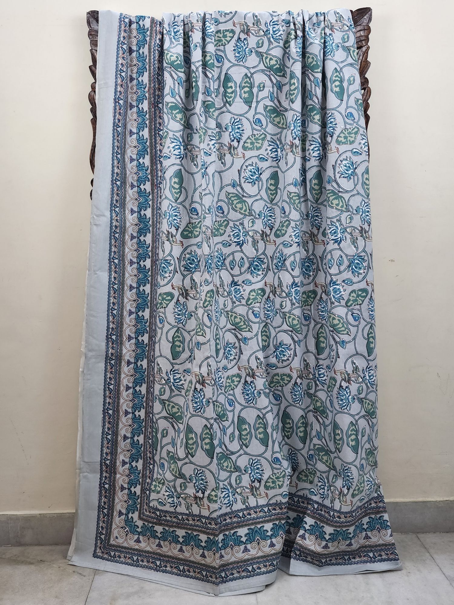 Zibaii Parneesi Pure Cotton Handmade Artisanal Super Kingsize Bedsheet