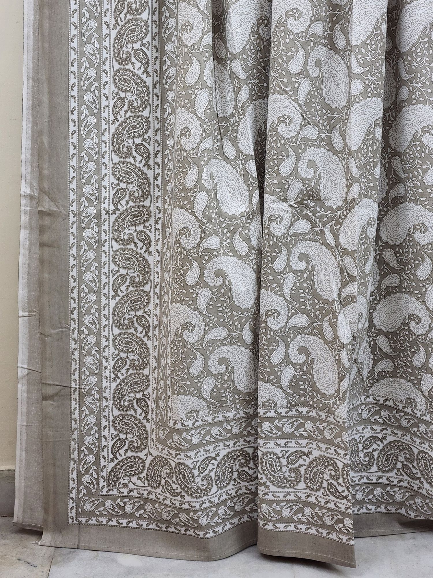 Zibaii Kuton Pure Cotton Handmade Artisanal Super Kingsize Bedsheet