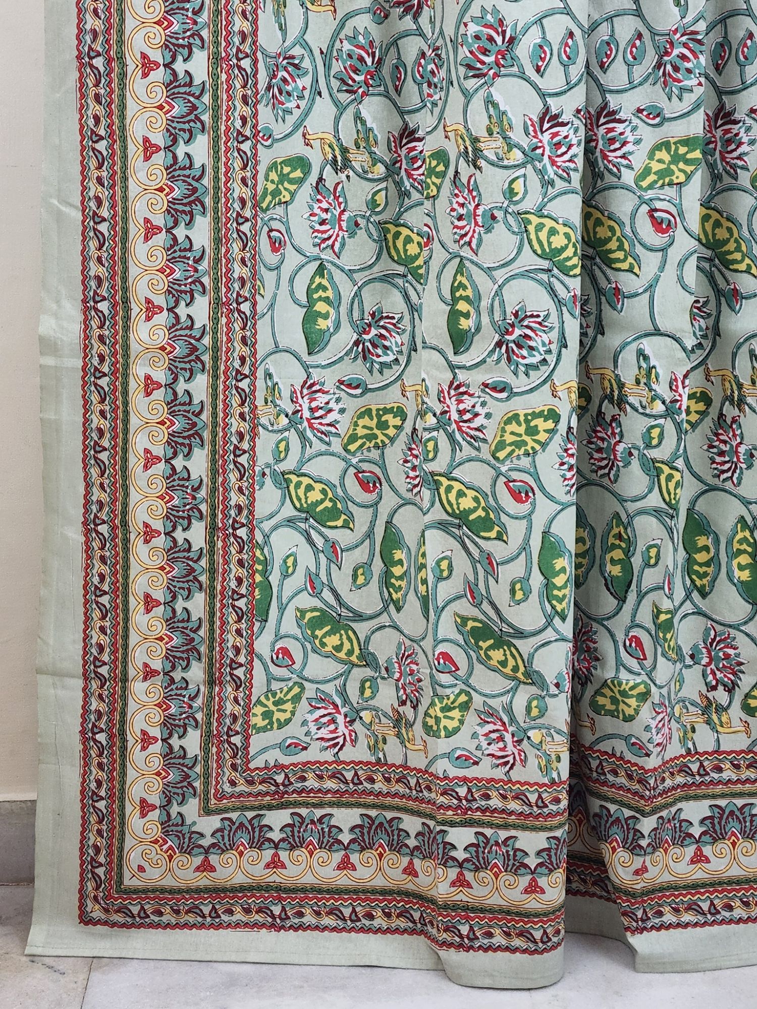 Zibaii Panbe Pure Cotton Handmade Artisanal Super Kingsize Bedsheet