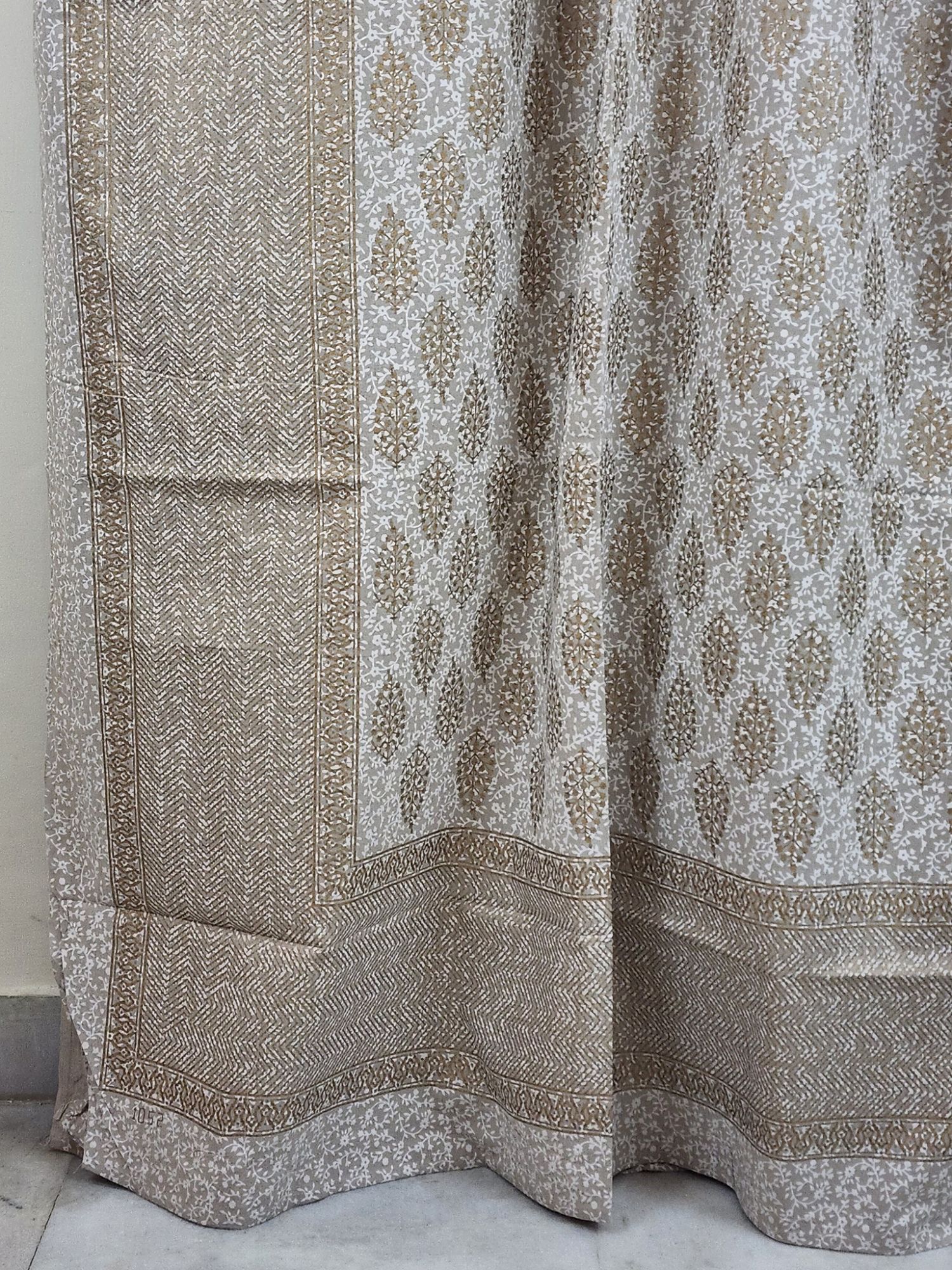 Sitaare Pure Cotton Queen Size Bedsheet Grey Gold