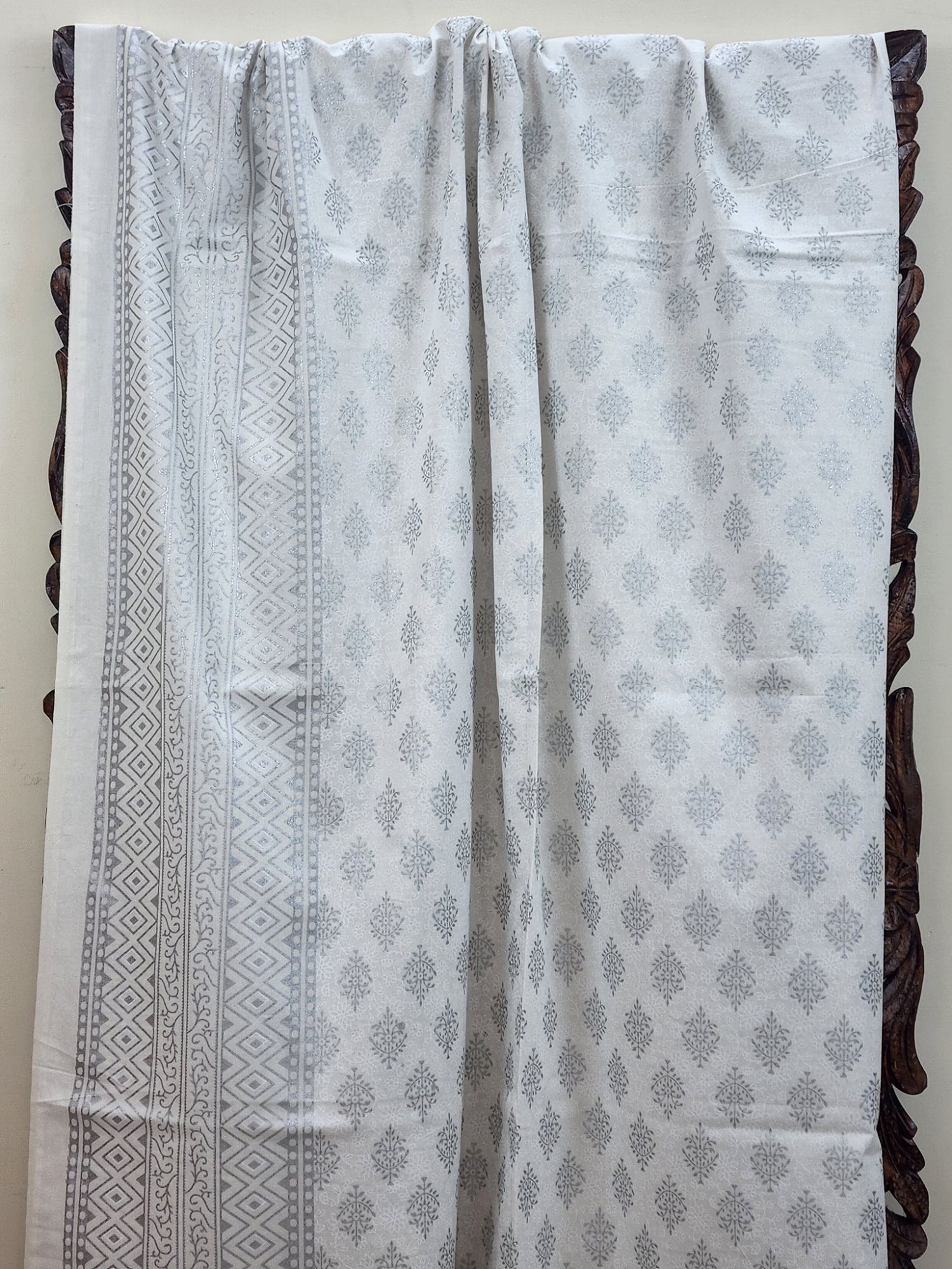 Sitaare Pure Cotton Queen Size Bedsheet White Silver