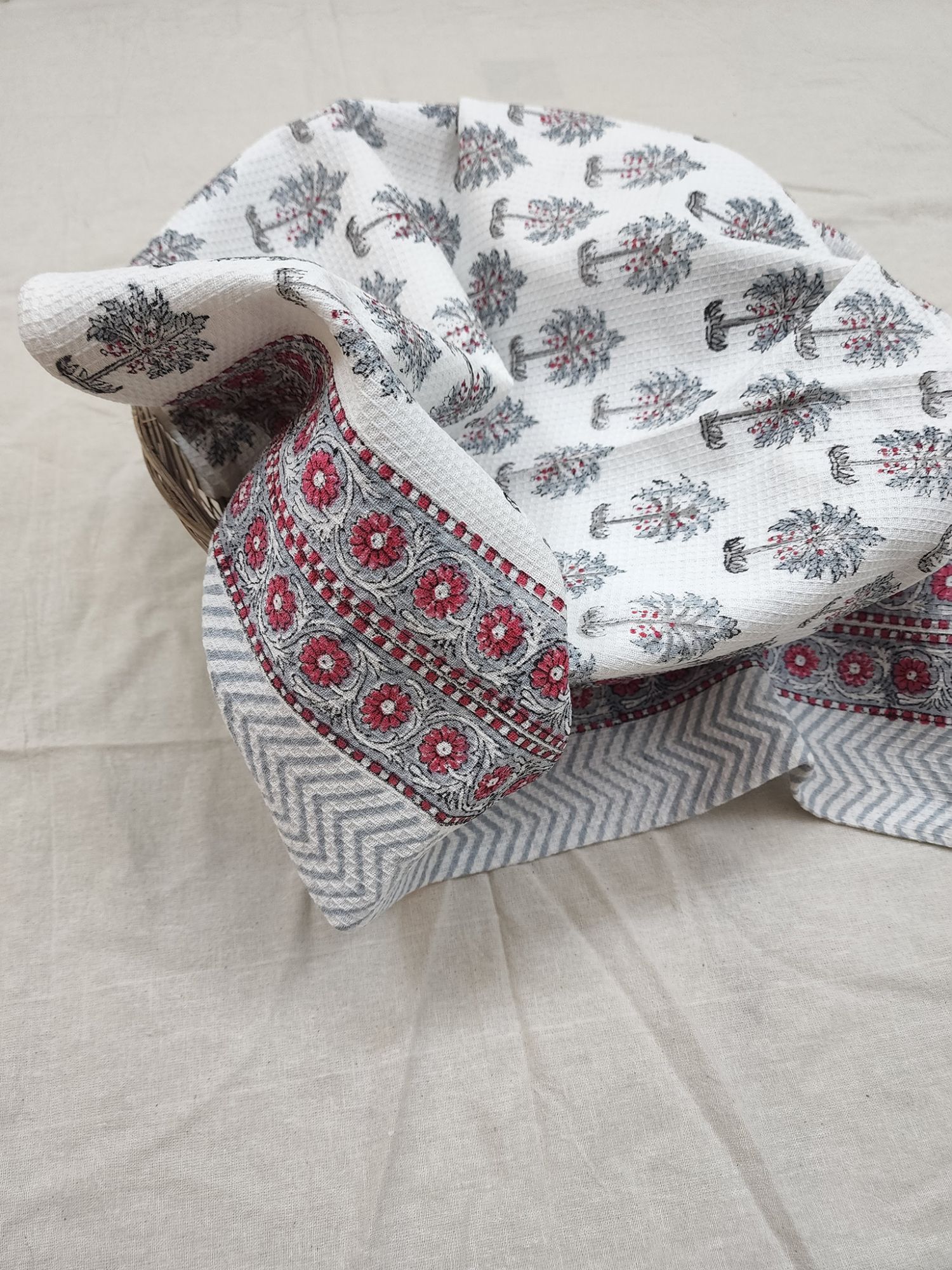 Biyoku Pure Cotton Hand Block Printed Bath Towel Grey Red Palms