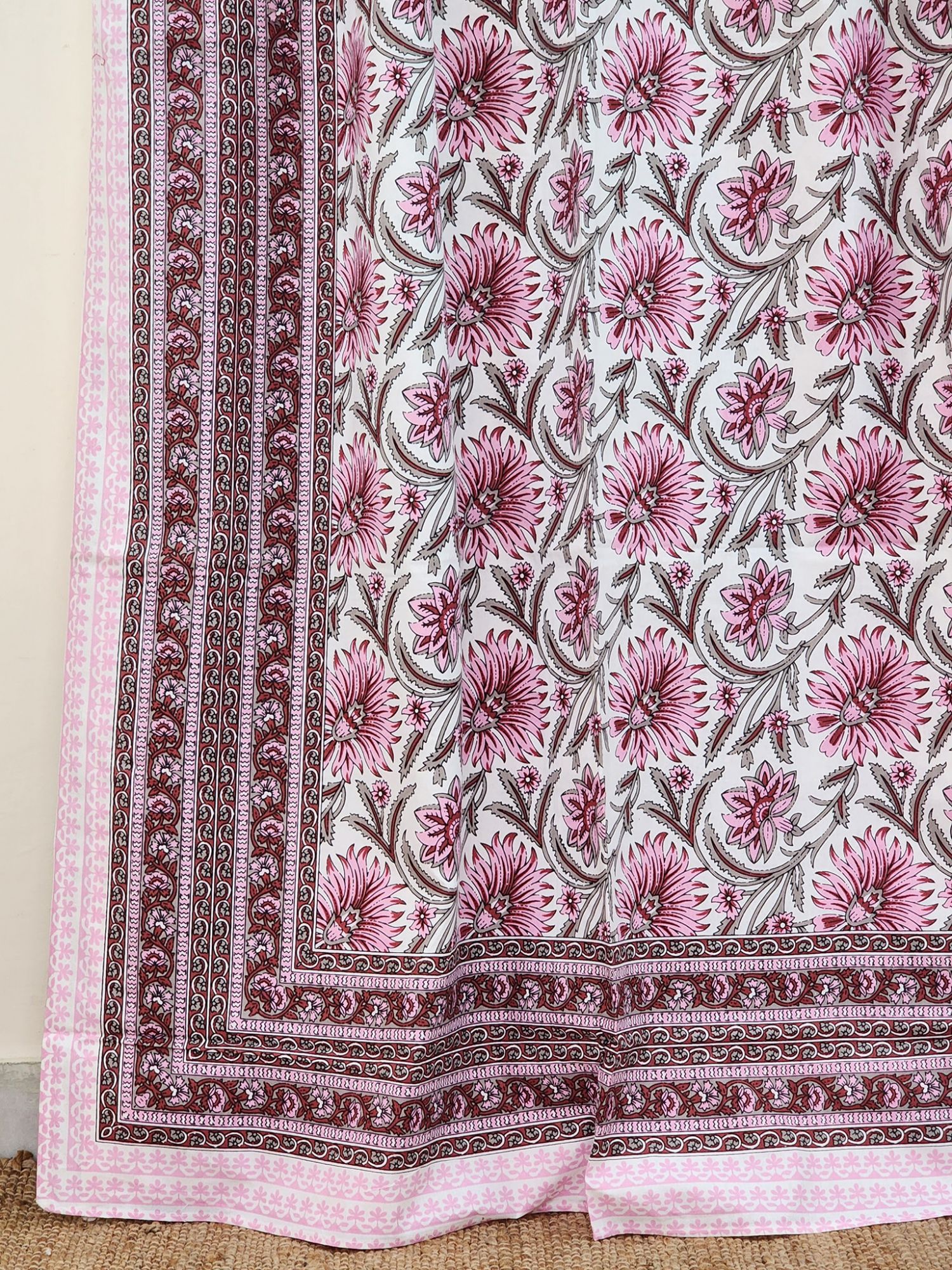 Mimansa Pure Cotton Queen Size Bedsheet